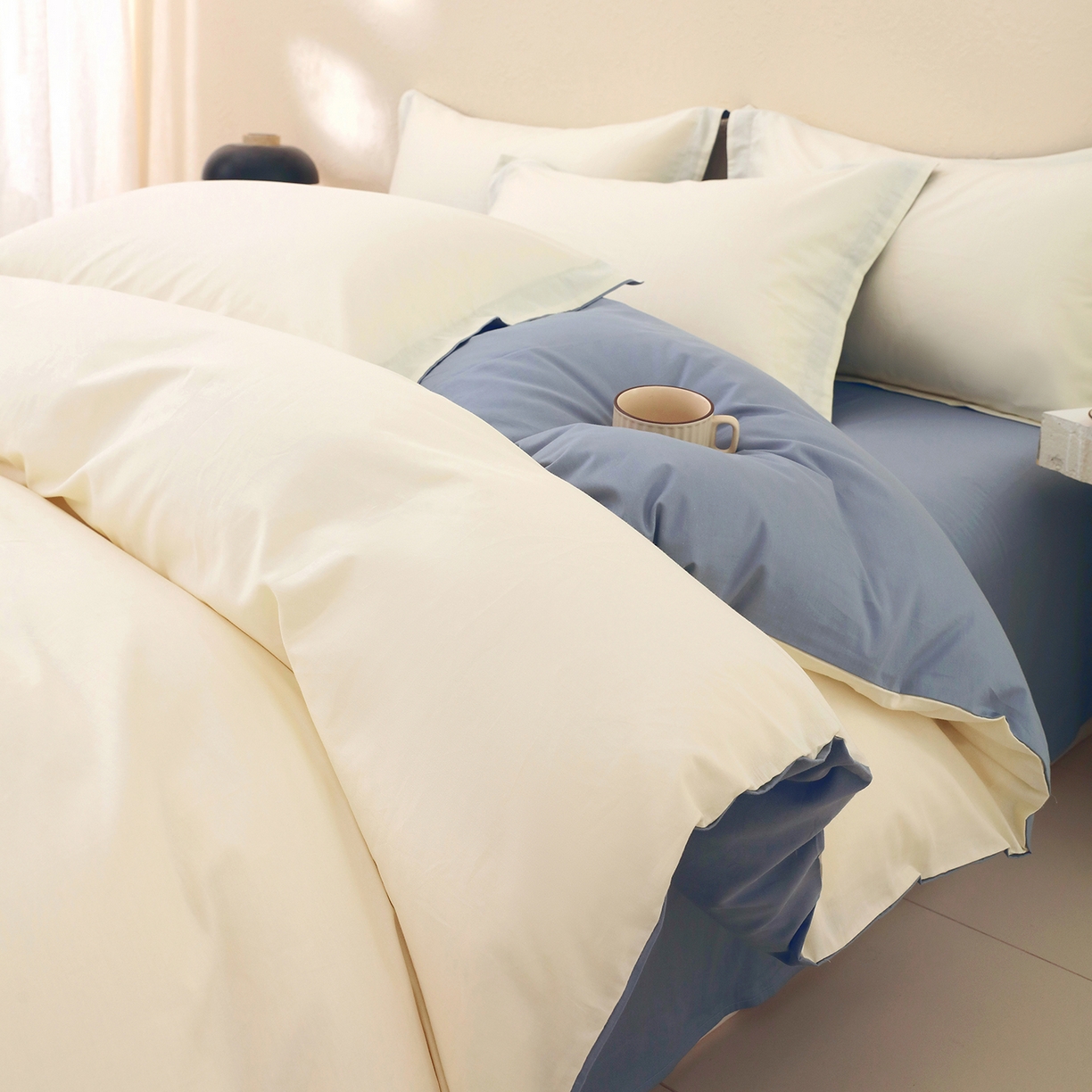 91家纺网 家纺一手货源 找家纺 小懒猪 2026新款13372A类双拼纯色全棉纯棉四件套 奶昔白-莱茵蓝