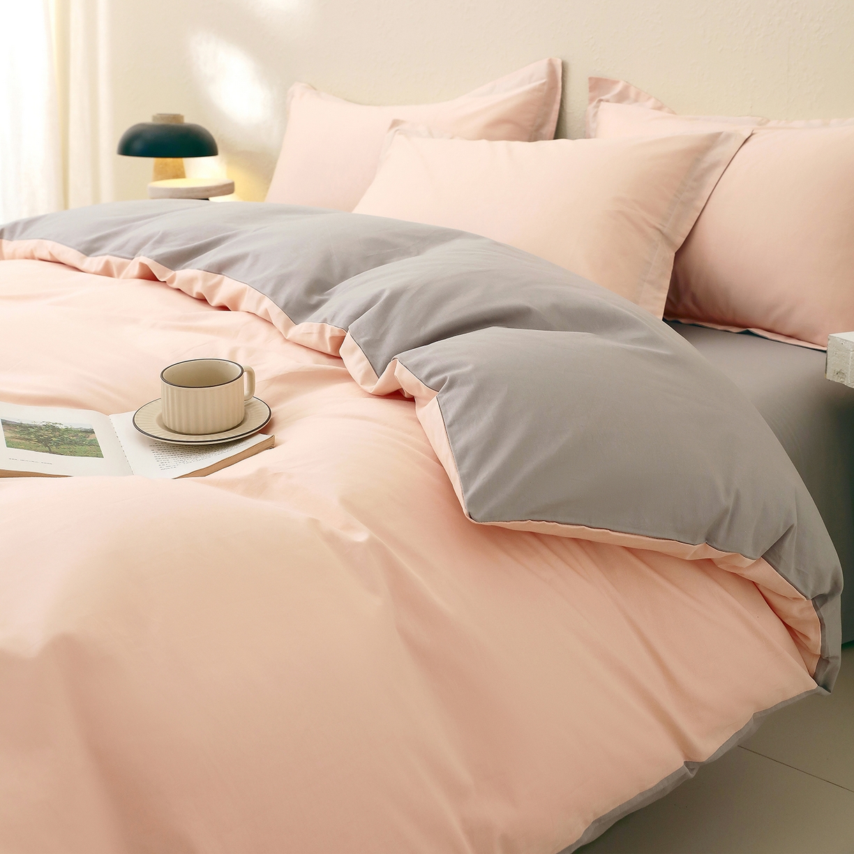 91家纺网 家纺一手货源 找家纺 小懒猪 2026新款13372A类双拼纯色全棉纯棉四件套 白桃粉-椰子灰