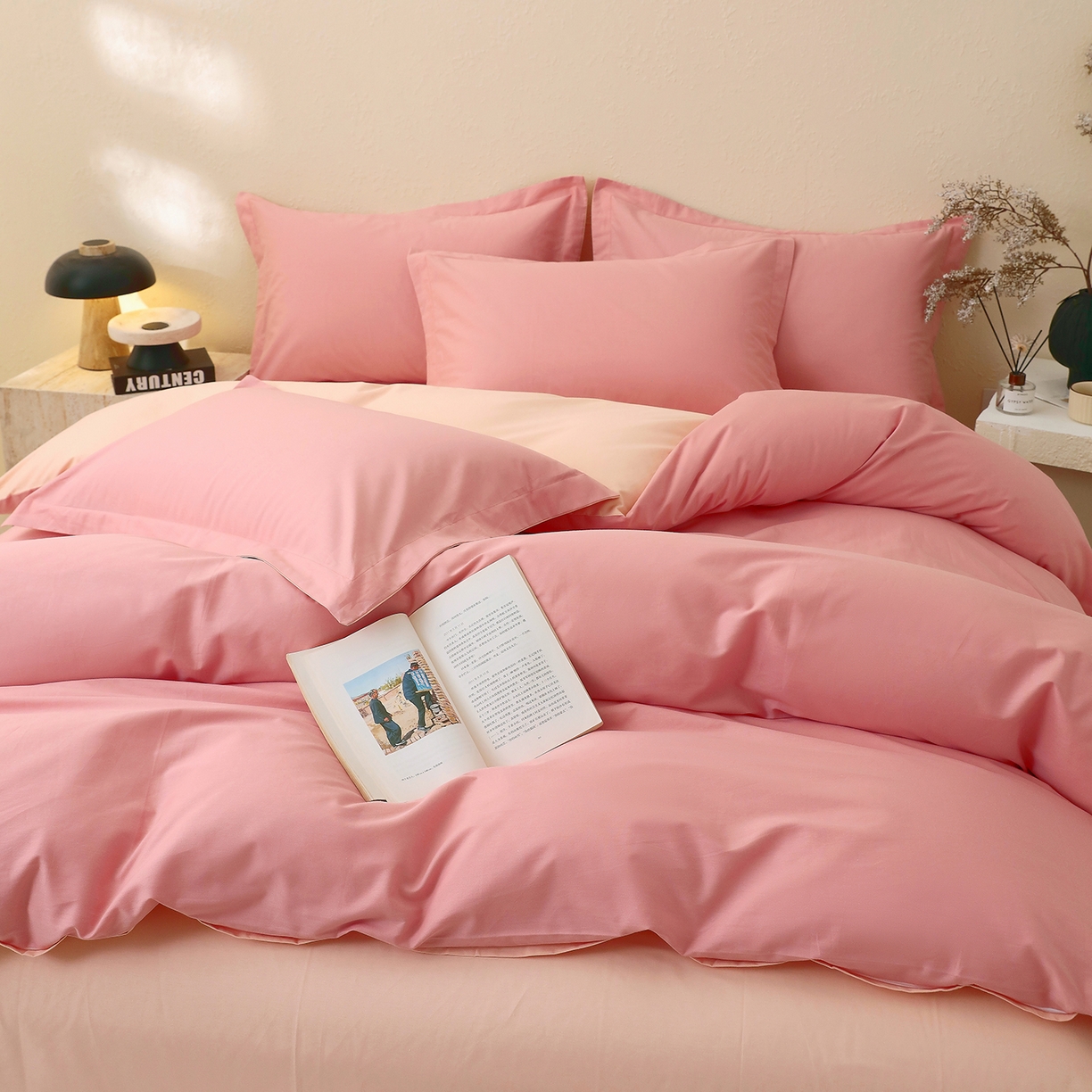 91家纺网 家纺一手货源 找家纺 小懒猪 2026新款13372A类双拼纯色全棉纯棉四件套 蜜豆粉-白桃粉