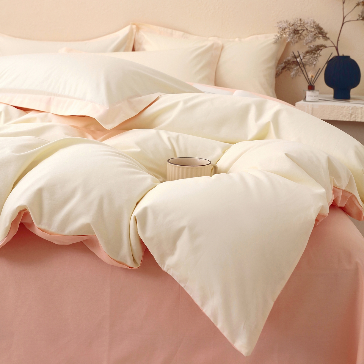 91家纺网 家纺一手货源 找家纺 小懒猪 2026新款13372A类双拼纯色全棉纯棉四件套 奶昔白-白桃粉