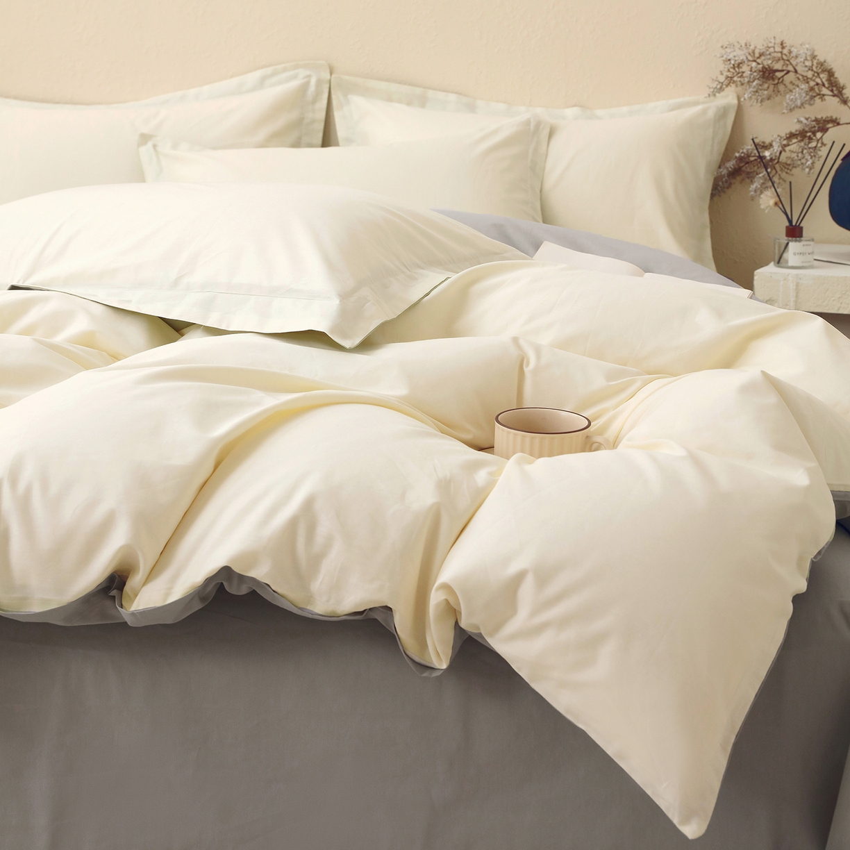 91家纺网 家纺一手货源 找家纺 小懒猪 2026新款13372A类双拼纯色全棉纯棉四件套 奶昔白-椰子灰