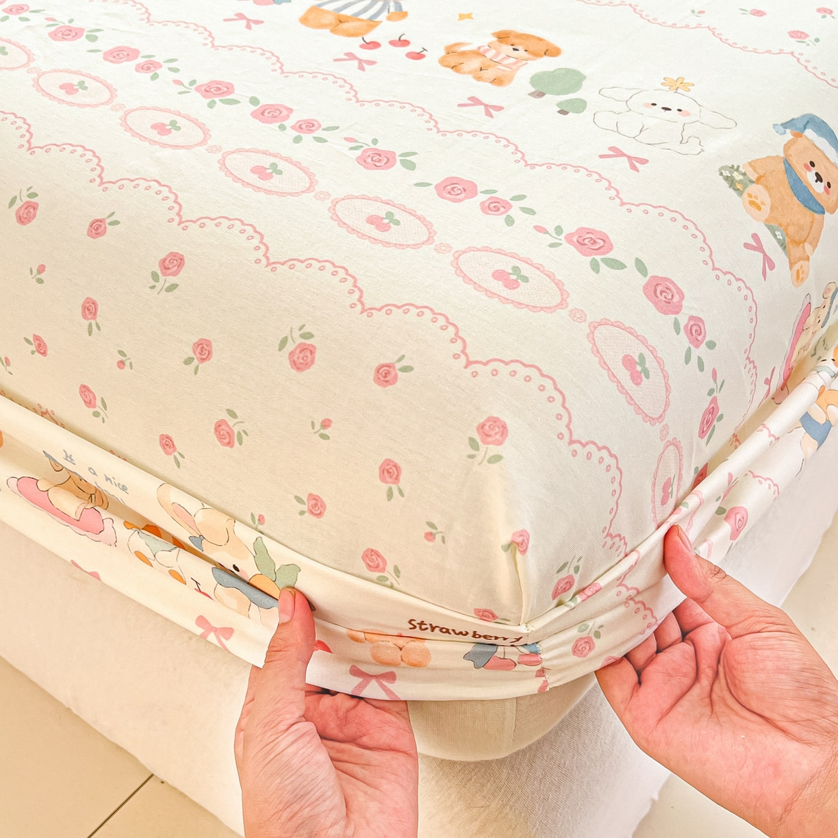 91家纺网 家纺一手货源 找家纺 莱通家纺 2026春夏新款全棉12868印花四件套单品系列-单床笠 可颂日记