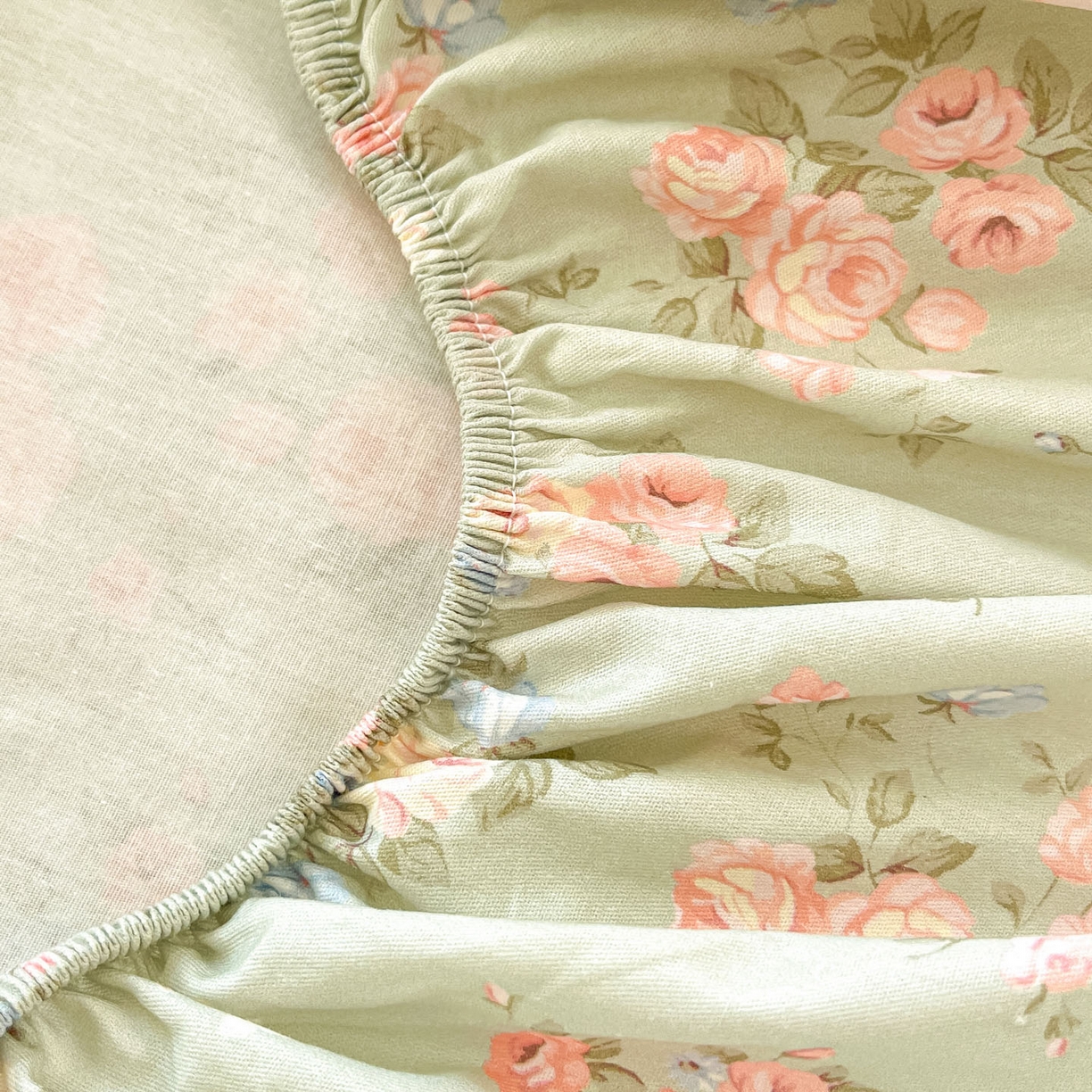 91家纺网 家纺一手货源 找家纺 莱通家纺 2026春夏新款全棉12868印花四件套单品系列-单床笠 璃光浅梦