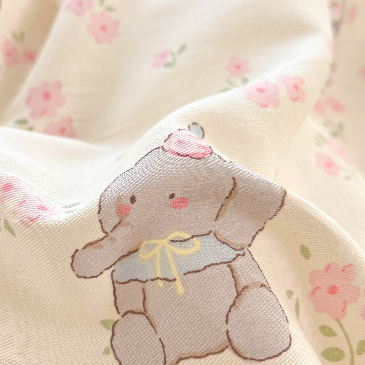 91家纺网 家纺一手货源 找家纺 莱通家纺 2026春夏新款全棉12868印花四件套单品系列-单床笠 奶酪幼儿园