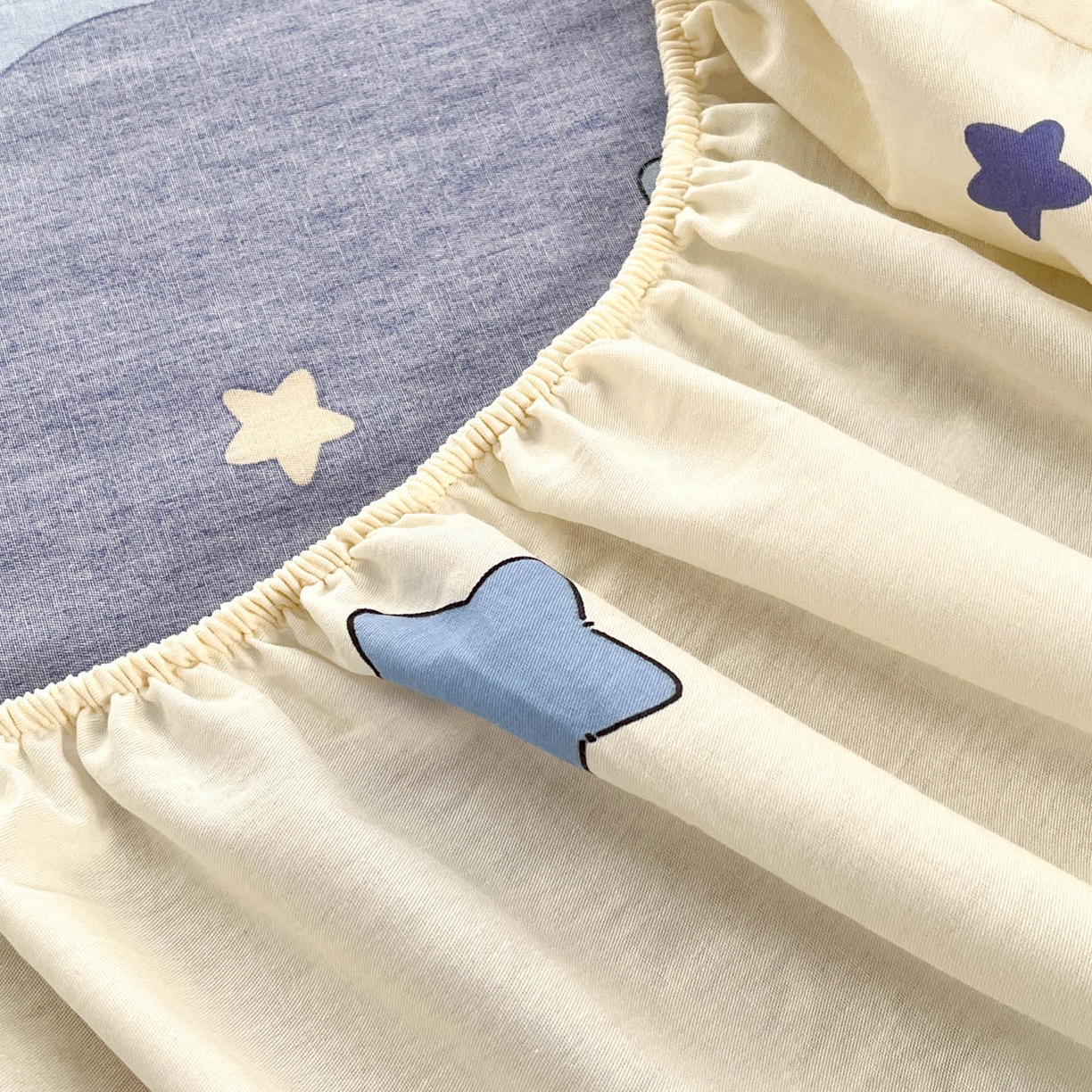 91家纺网 家纺一手货源 找家纺 莱通家纺 2026春夏新款全棉12868印花四件套单品系列-单床笠 太空梦乐园