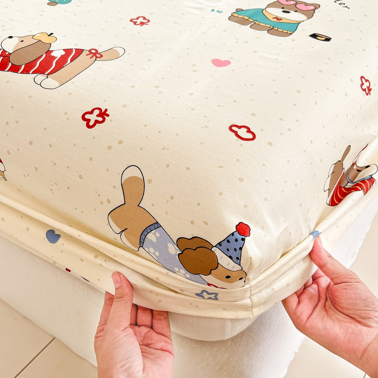 91家纺网 家纺一手货源 找家纺 莱通家纺 2026春夏新款全棉12868印花四件套单品系列-单床笠 汪星卧室