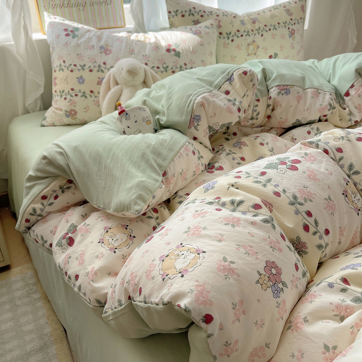 91家纺网 家纺一手货源 找家纺 沐芷 2026 A类105g水洗棉四件套超柔手感床上宿舍三件套床单被套 奶味圆饼