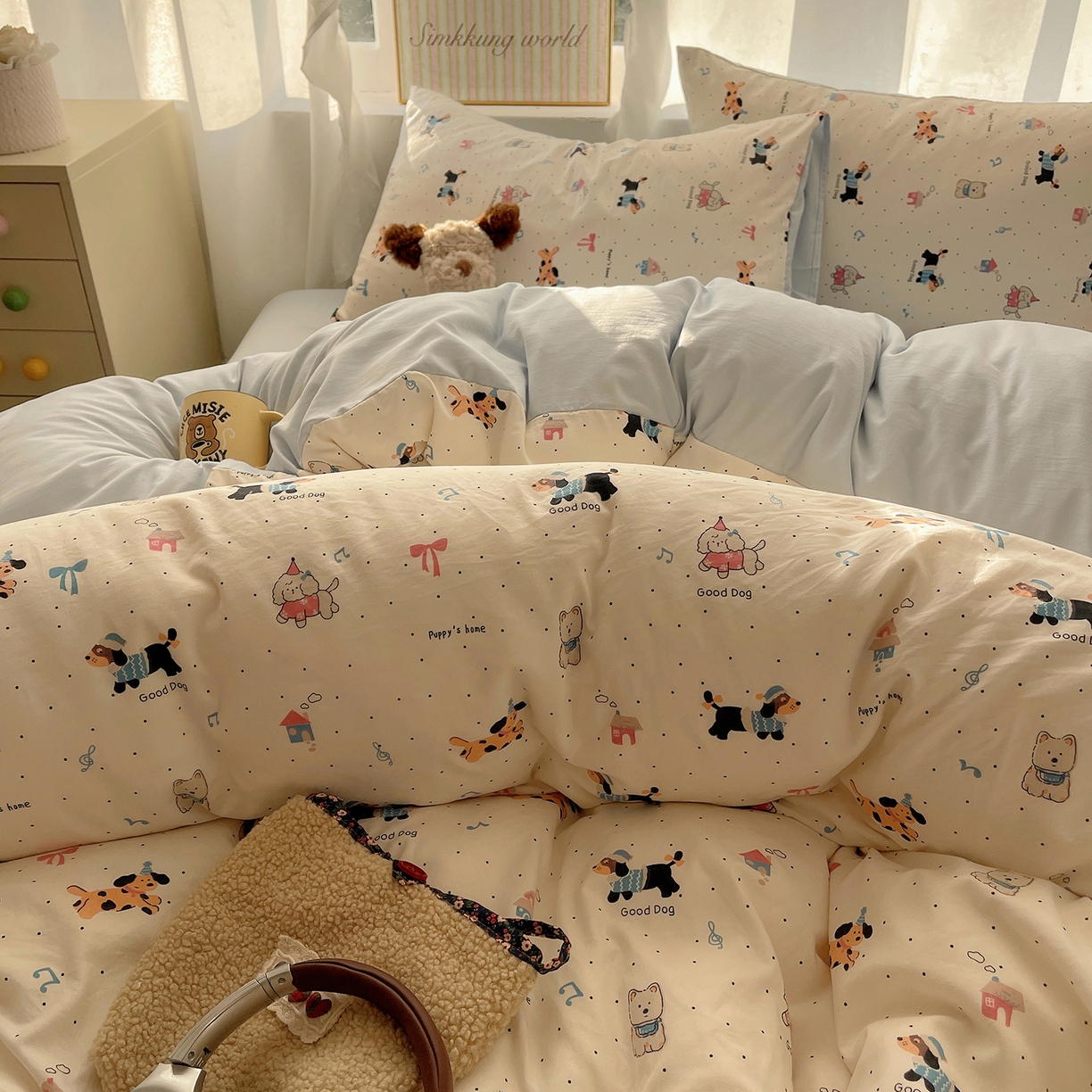 91家纺网 家纺一手货源 找家纺 沐芷 2026 A类105g水洗棉四件套超柔手感床上宿舍三件套床单被套 波点狗