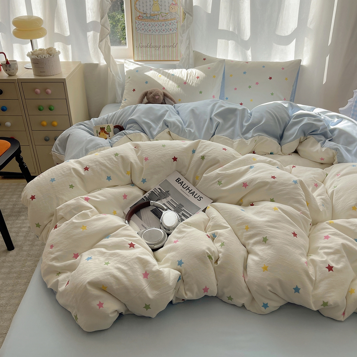 91家纺网 家纺一手货源 找家纺 沐芷 2026 A类105g水洗棉四件套超柔手感床上宿舍三件套床单被套 彩色星星