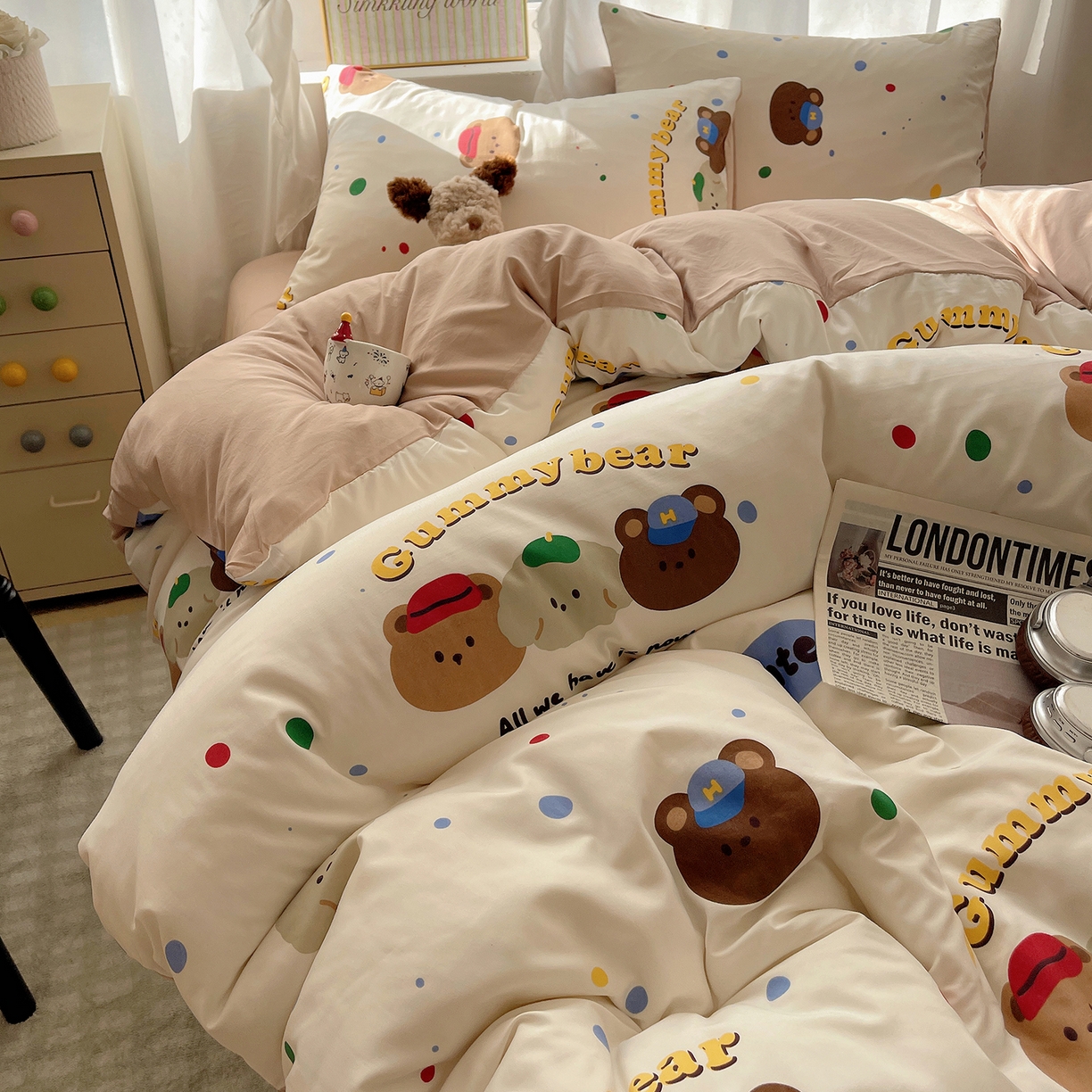 91家纺网 家纺一手货源 找家纺 沐芷 2026 A类105g水洗棉四件套超柔手感床上宿舍三件套床单被套 复古小熊