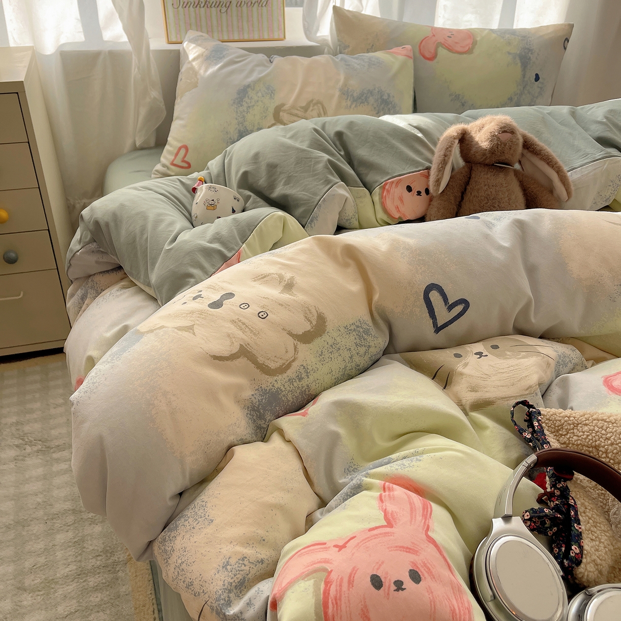 沐芷 2026 A类105g水洗棉四件套超柔手感床上宿舍三件套床单被套 晕染爱心