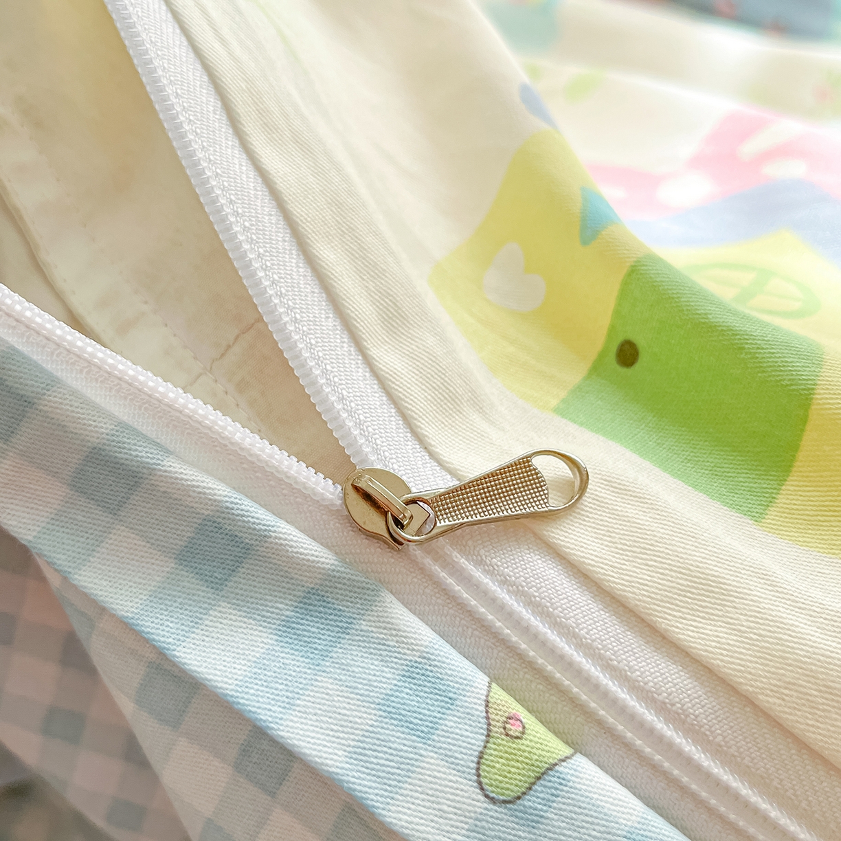 91家纺网 家纺一手货源 找家纺 花梦欣 2026新款全棉纯棉印花花卉款四件套 妙趣乐园