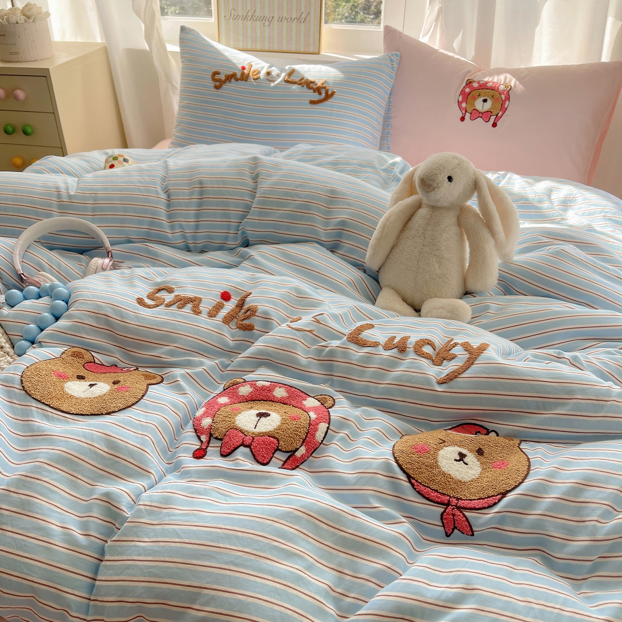 韩都家居 2026春夏新款卡通云朵棉毛巾绣四件套-系列一 三只熊