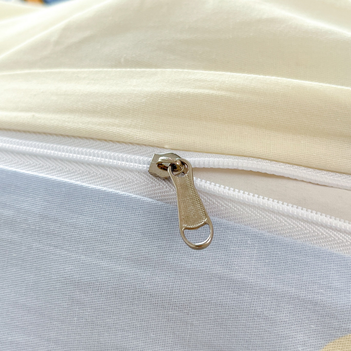 91家纺网 家纺一手货源 找家纺 莱通家纺 2026春夏新款全棉12868印花四件套单品系列-单被套 太空梦乐园