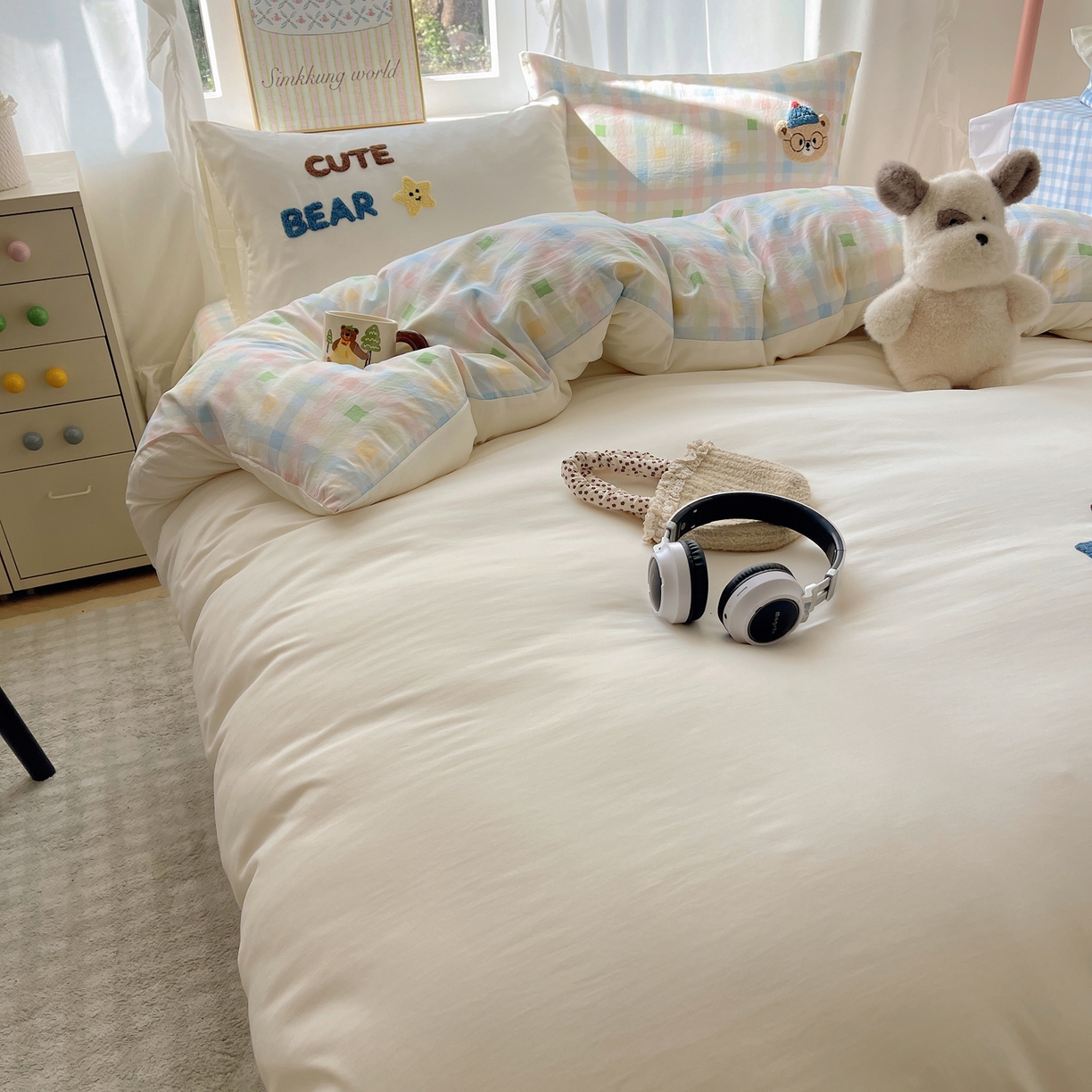 91家纺网 家纺一手货源 找家纺 韩都家居 2026春夏新款卡通云朵棉毛巾绣四件套-系列一 小熊星星