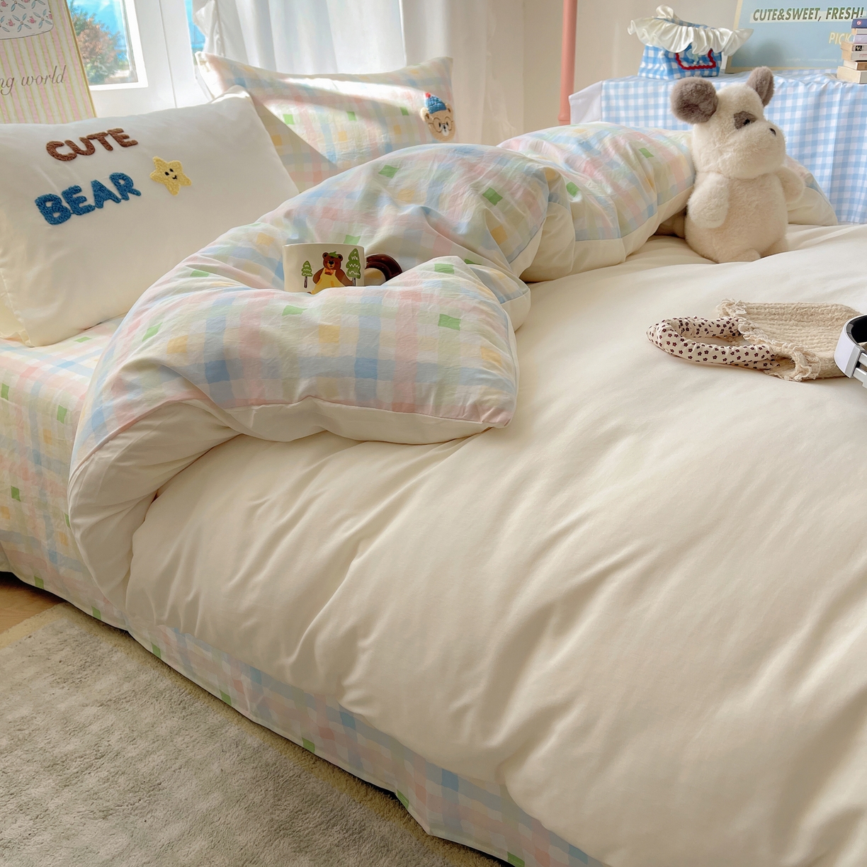 91家纺网 家纺一手货源 找家纺 韩都家居 2026春夏新款卡通云朵棉毛巾绣四件套-系列一 小熊星星