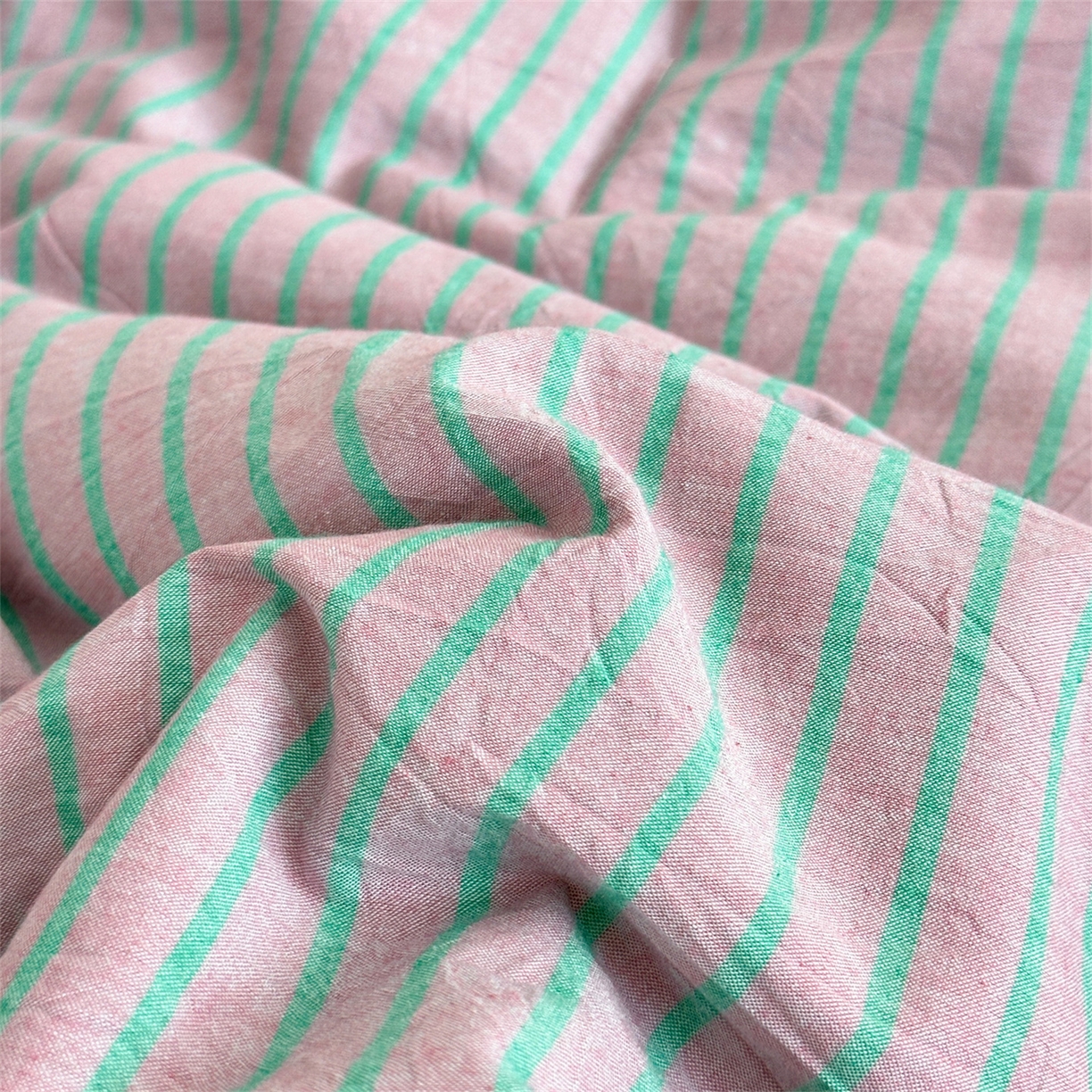 91家纺网 家纺一手货源 找家纺 （总）被窝家纺 2026新款莫兰迪条纹水洗棉懒人被被子被芯