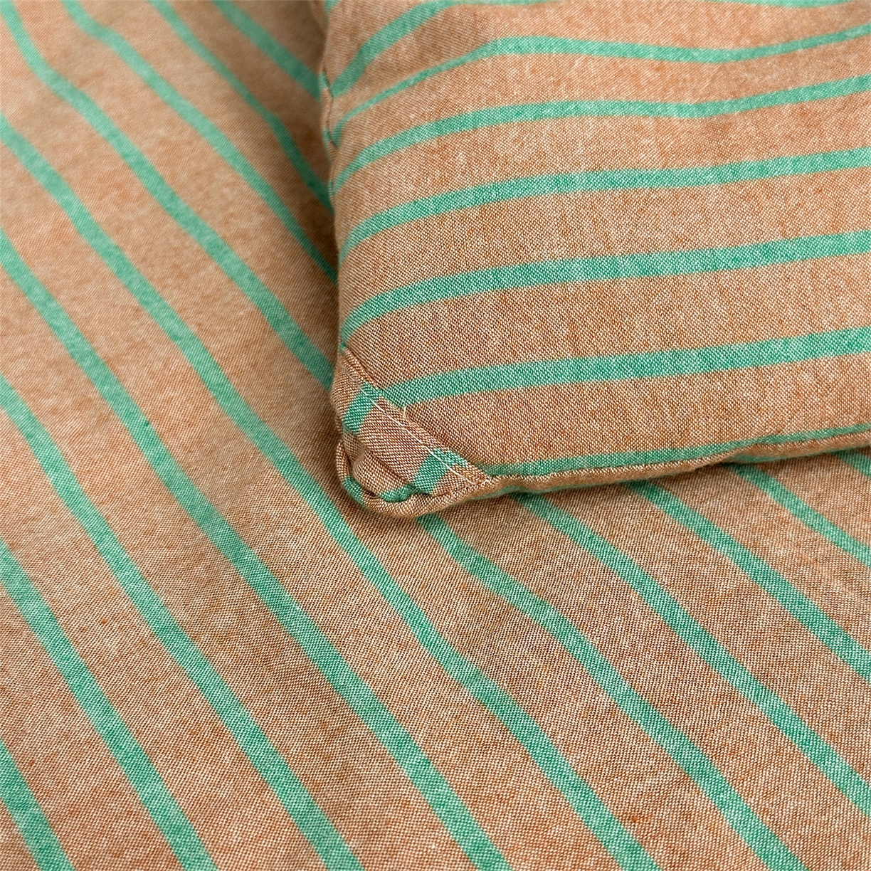 91家纺网 家纺一手货源 找家纺 被窝家纺 2026新款莫兰迪条纹水洗棉懒人被被子被芯 莫兰迪条纹-桔