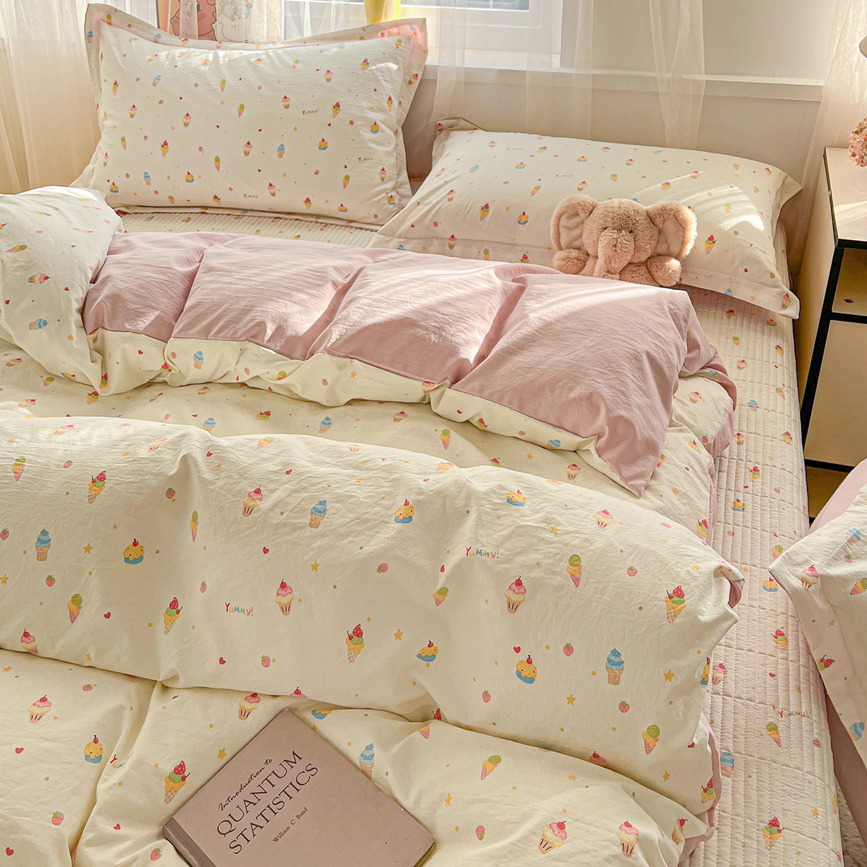 91家纺网 家纺一手货源 找家纺 一比一家纺 2026新款亲肤舒适仿棉印花床盖四件套 蛋糕派