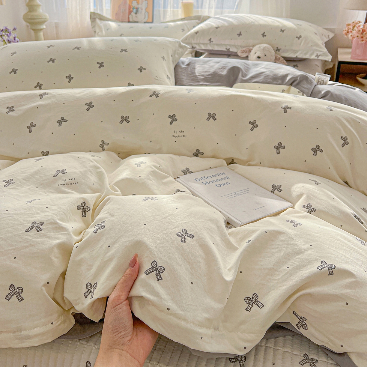 一比一家纺 2026新款亲肤舒适仿棉印花床盖四件套 梦幻灰