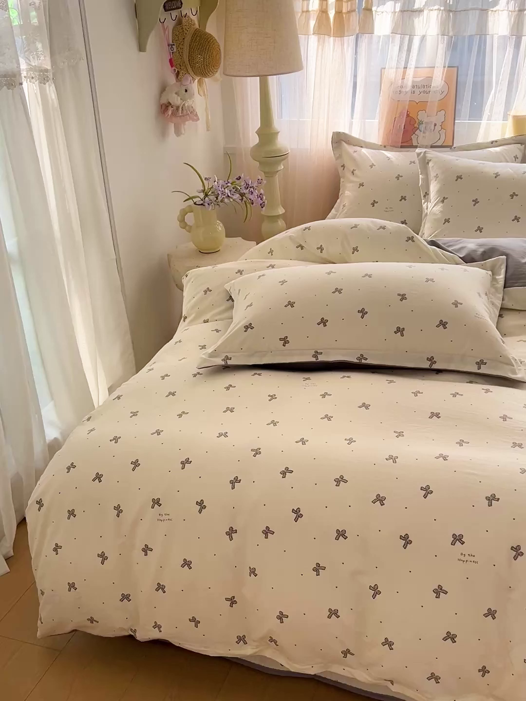 91家纺网 家纺一手货源 找家纺 一比一家纺 2026新款亲肤舒适仿棉印花床盖四件套 梦幻灰