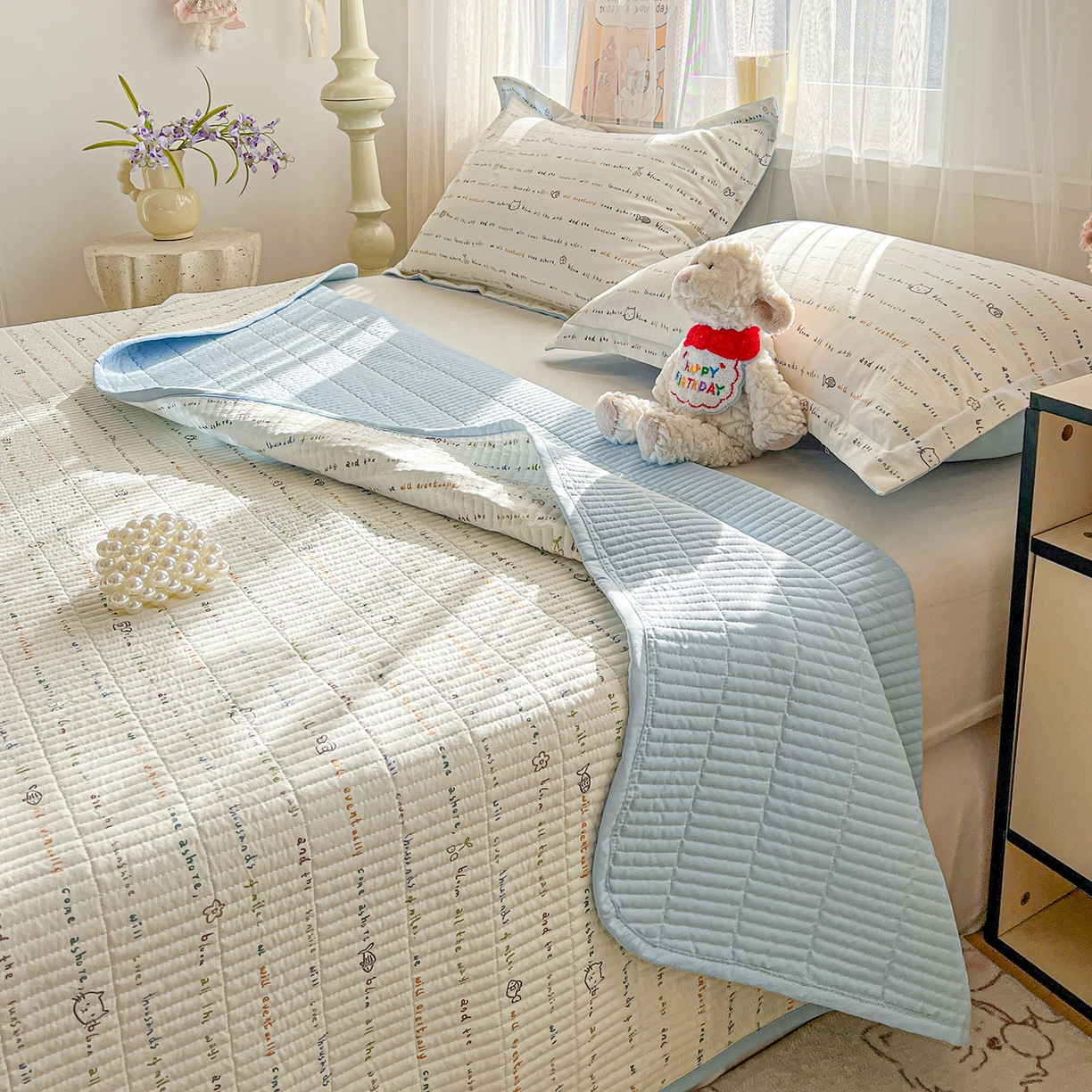 91家纺网 家纺一手货源 找家纺 一比一家纺 2026新款亲肤舒适仿棉印花床盖四件套 甜心喵