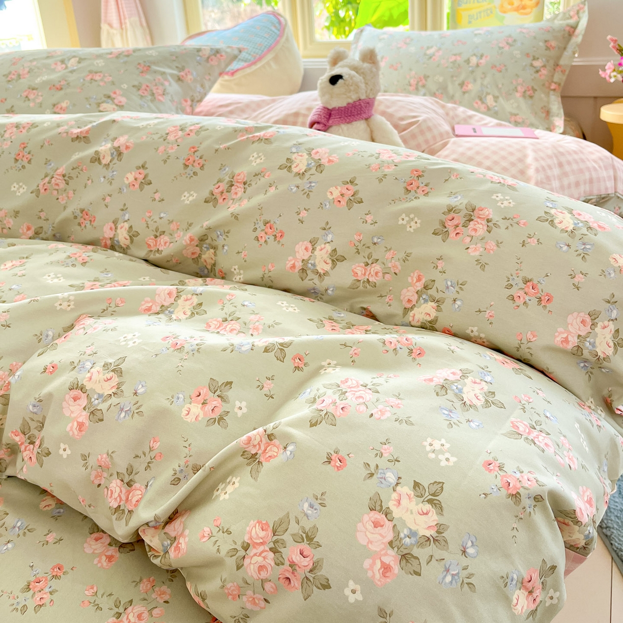 91家纺网 家纺一手货源 找家纺 莱通家纺 2026春夏新款全棉12868印花四件套单品系列-四件套 璃光浅梦