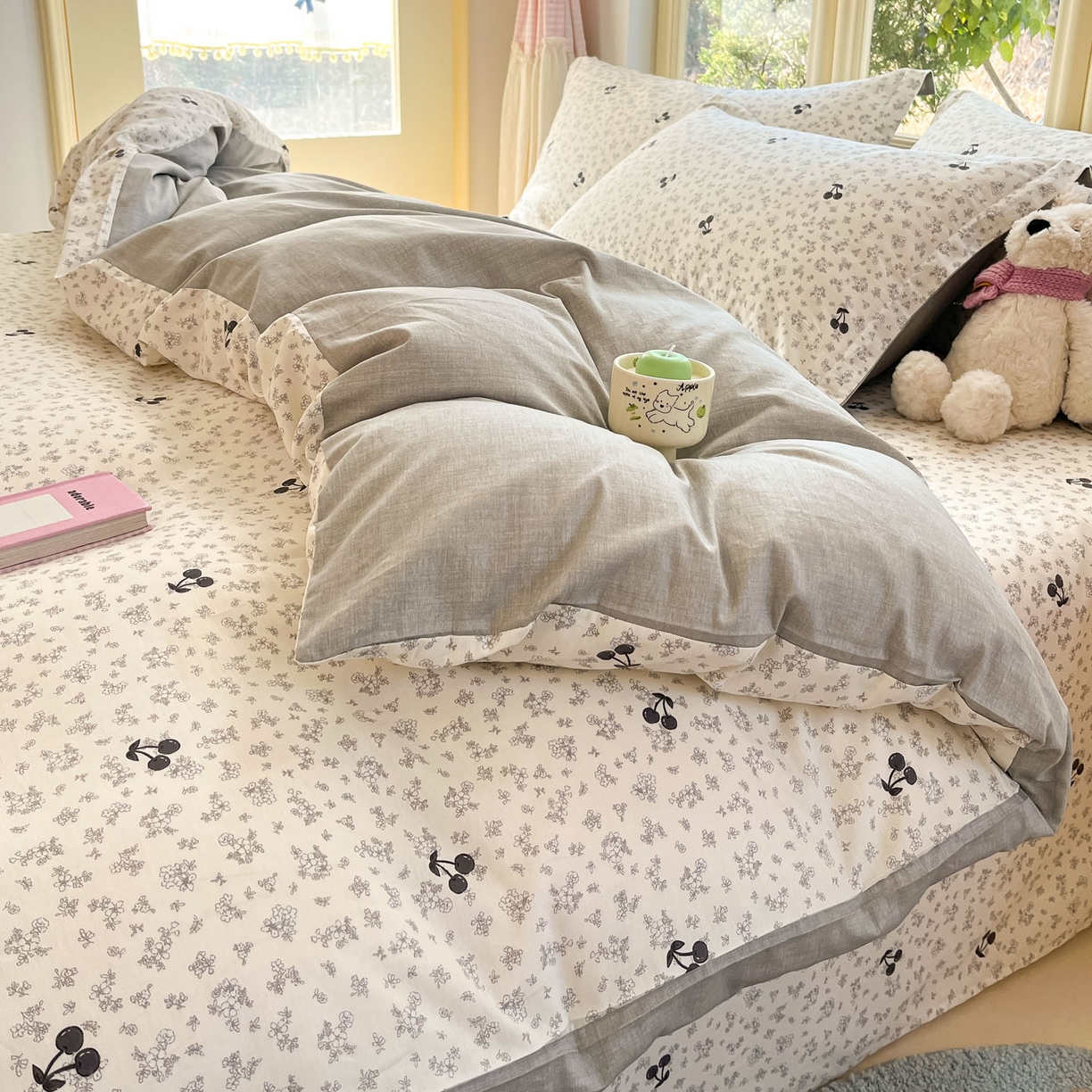 91家纺网 家纺一手货源 找家纺 莱通家纺 2026春夏新款全棉12868印花四件套单品系列-四件套 墨兰樱桃