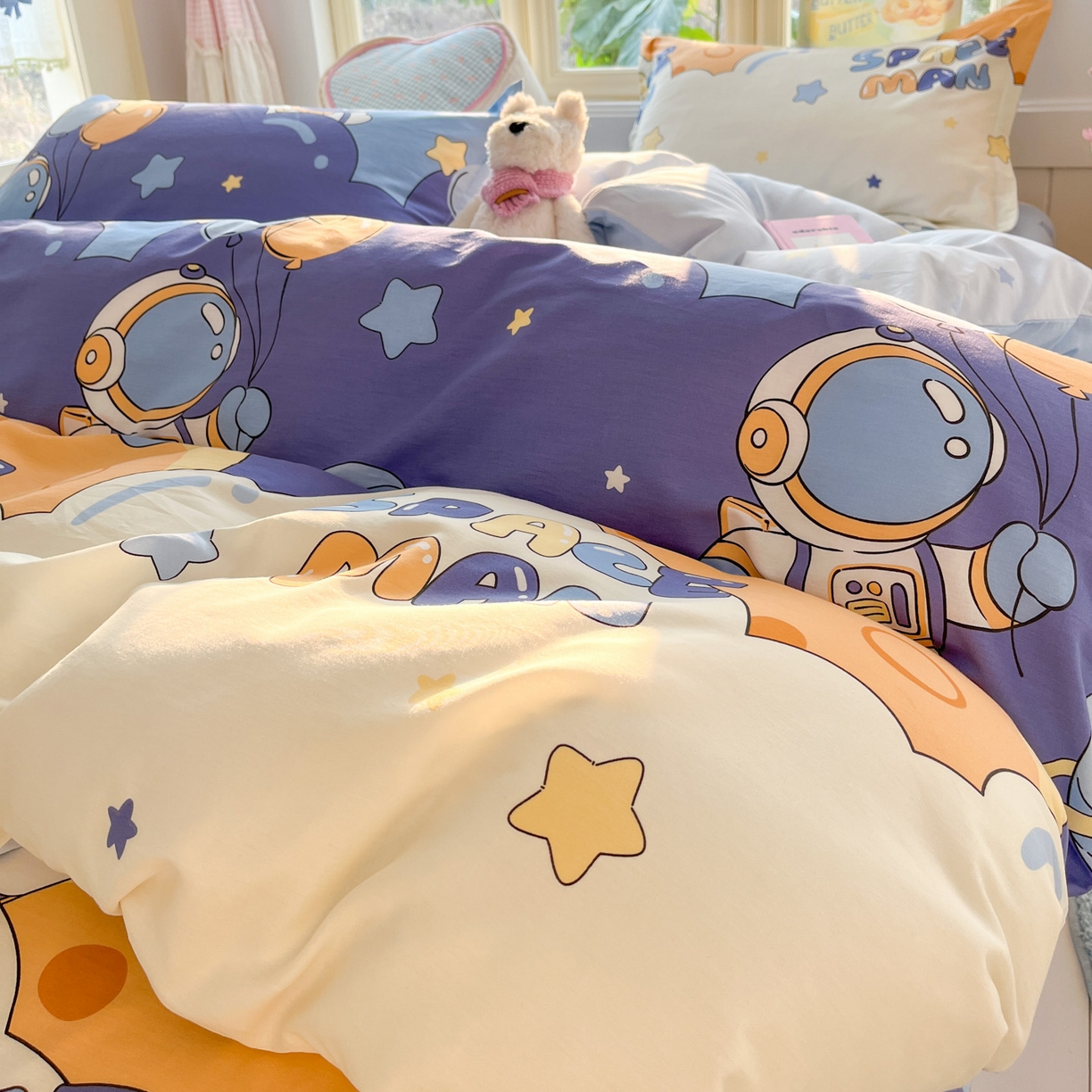 91家纺网 家纺一手货源 找家纺 莱通家纺 2026春夏新款全棉12868印花四件套单品系列-四件套 太空梦乐园