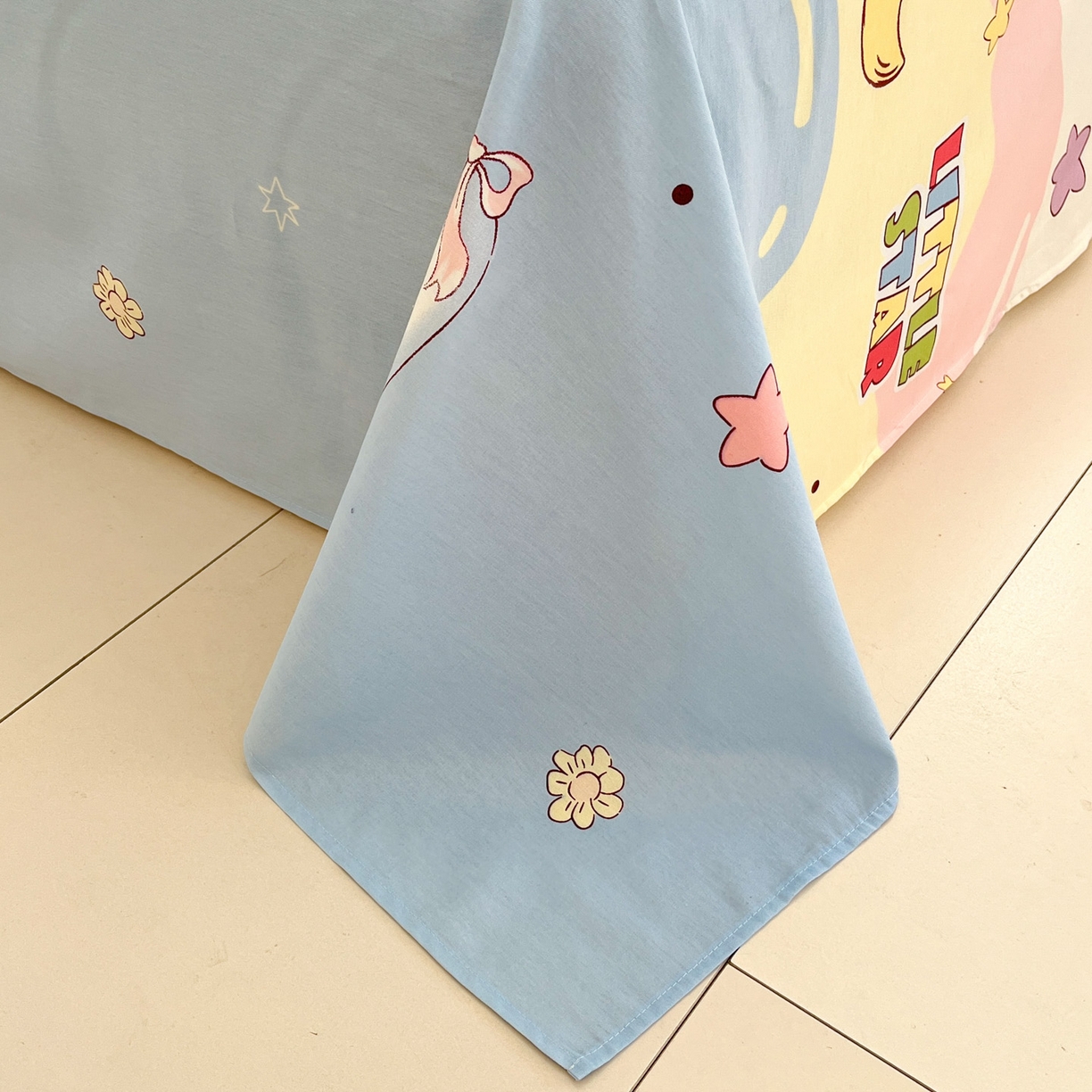 91家纺网 家纺一手货源 找家纺 莱通家纺 2026春夏新款全棉12868印花四件套单品系列-四件套 星星仔的梦