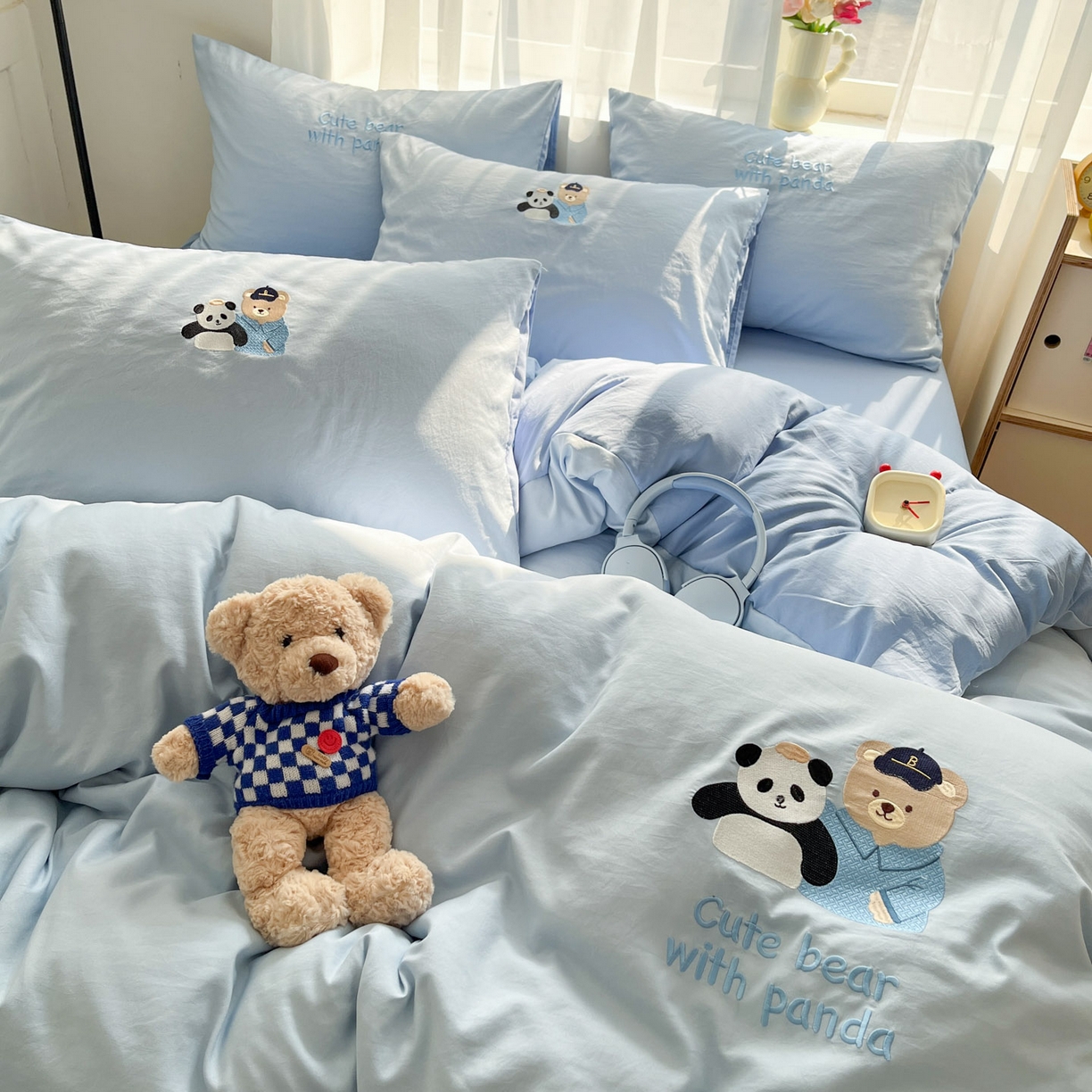 91家纺网 家纺一手货源 找家纺 优承佳生活馆 2026新款软糯云朵棉刺绣三件套四件套单被套小熊系列-系列一 伙伴熊