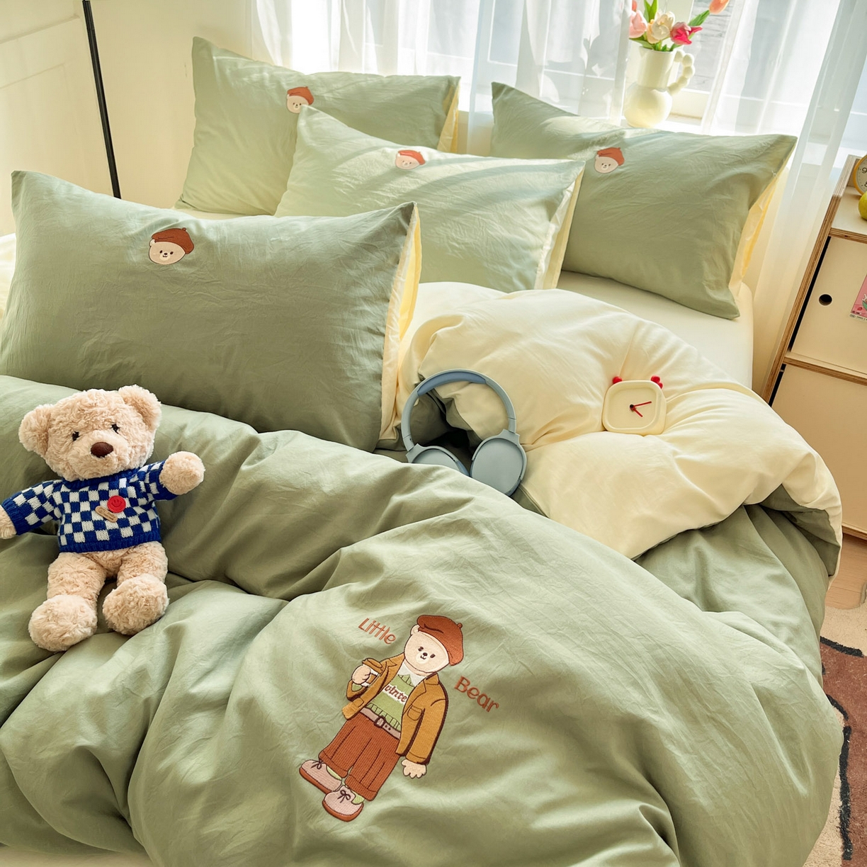 91家纺网 家纺一手货源 找家纺 优承佳生活馆 2026新款软糯云朵棉刺绣三件套四件套单被套小熊系列-系列一 咖啡熊