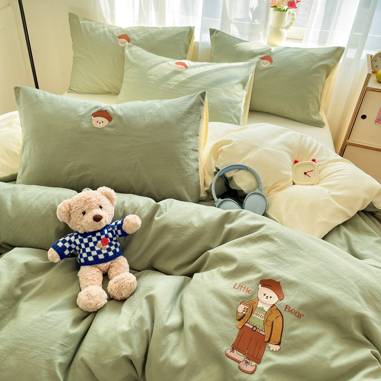 91家纺网 家纺一手货源 找家纺 优承佳生活馆 2026新款软糯云朵棉刺绣三件套四件套单被套小熊系列-系列一 咖啡熊