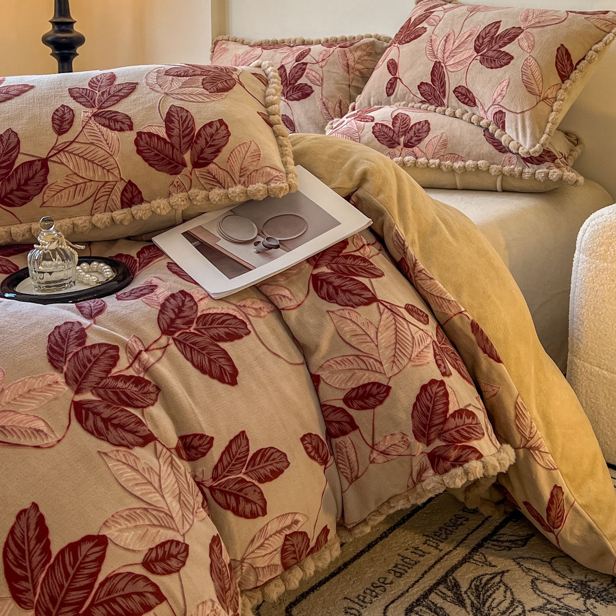 91家纺网 家纺一手货源 找家纺 梵克保罗 2025新款立体雕花绒球球四件套（提供买家秀） 叶繁