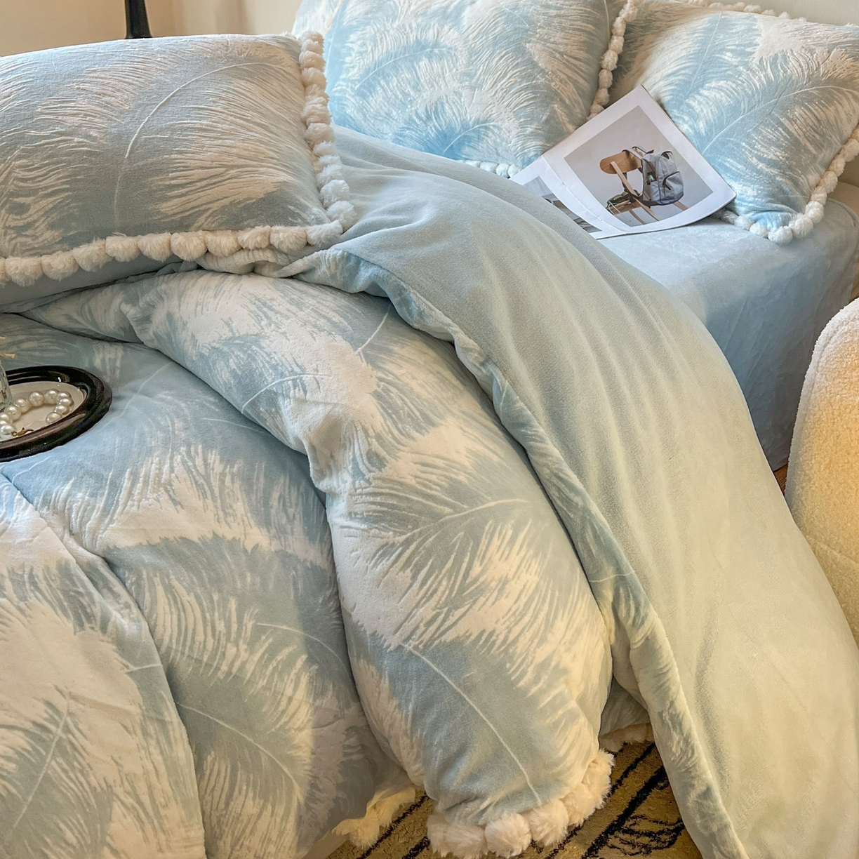 91家纺网 家纺一手货源 找家纺 梵克保罗 2025新款立体雕花绒球球四件套（提供买家秀） 慕叶