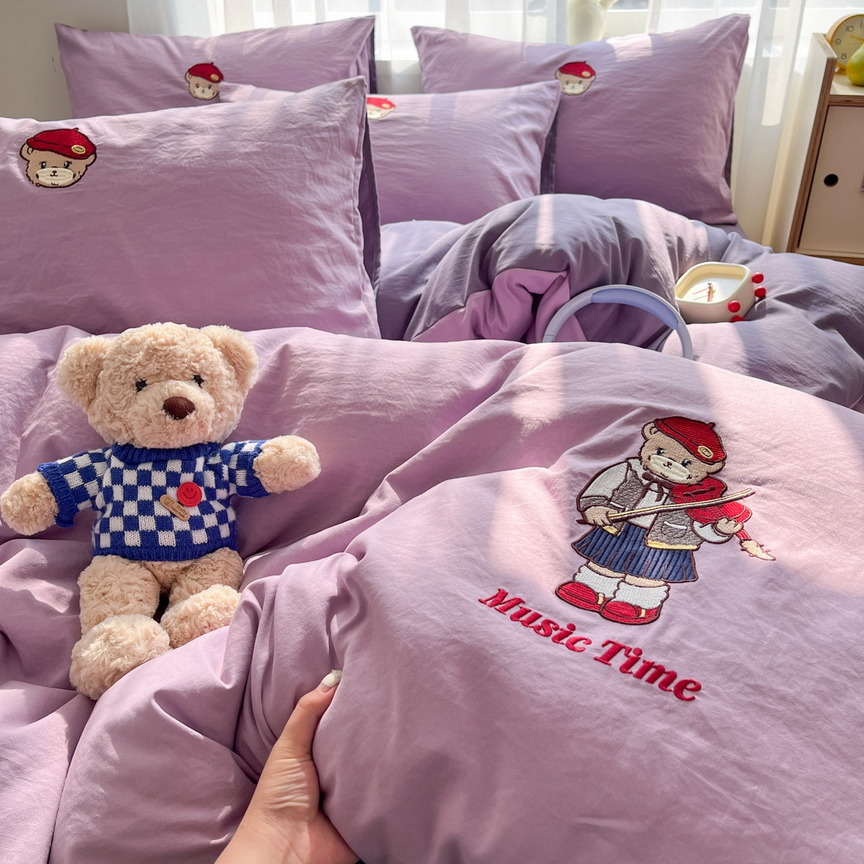 91家纺网 家纺一手货源 找家纺 优承佳生活馆 2026新款软糯云朵棉刺绣三件套四件套单被套小熊系列-系列一 绅士熊