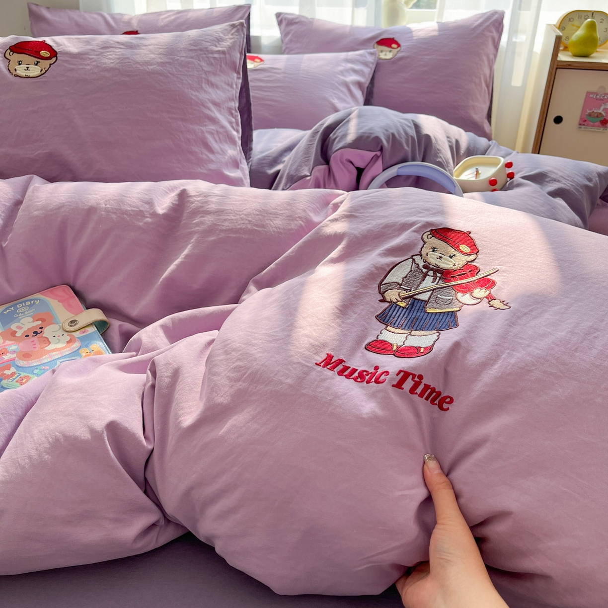 91家纺网 家纺一手货源 找家纺 优承佳生活馆 2026新款软糯云朵棉刺绣三件套四件套单被套小熊系列-系列一 绅士熊