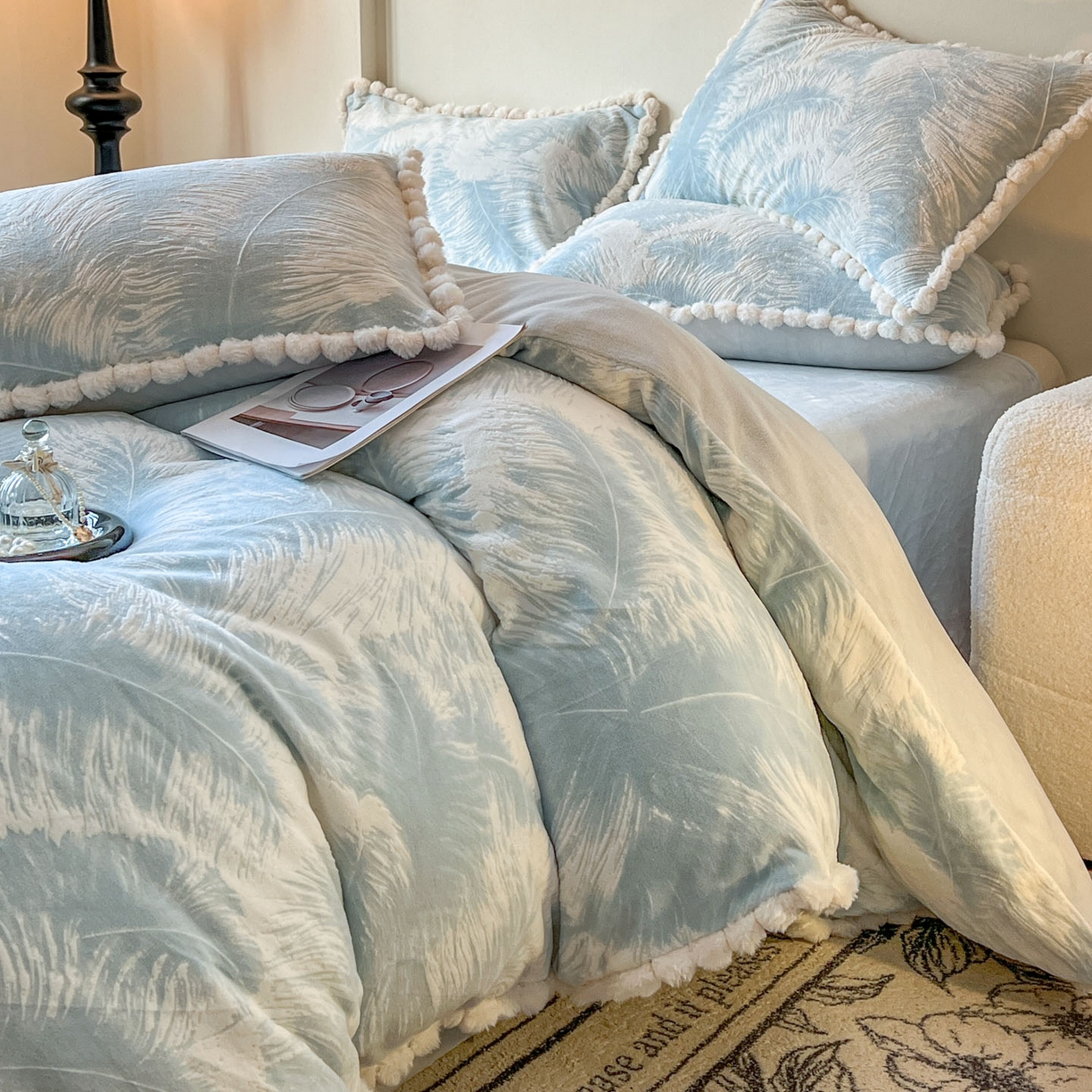 91家纺网 家纺一手货源 找家纺 梵克保罗 2025新款立体雕花绒球球四件套（提供买家秀） 慕叶