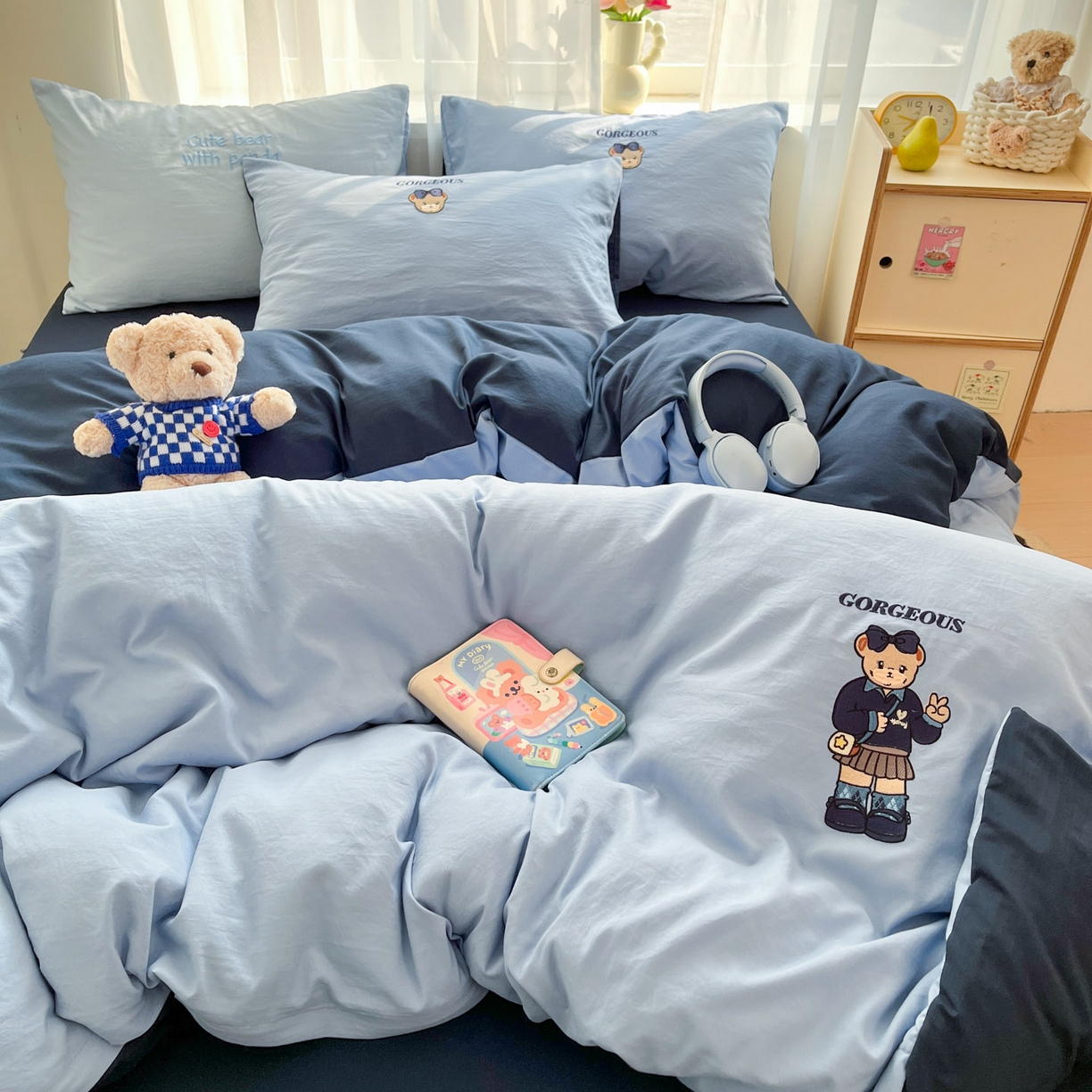 91家纺网 家纺一手货源 找家纺 优承佳生活馆 2026新款软糯云朵棉刺绣三件套四件套单被套小熊系列-系列一 耶比熊