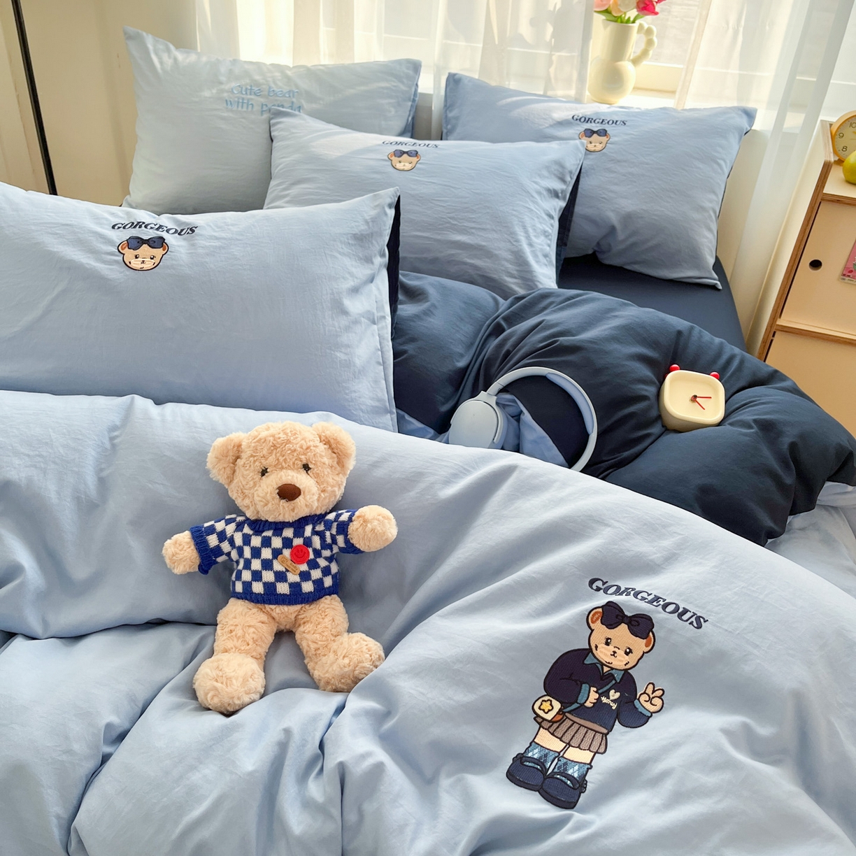 91家纺网 家纺一手货源 找家纺 优承佳生活馆 2026新款软糯云朵棉刺绣三件套四件套单被套小熊系列-系列一 耶比熊