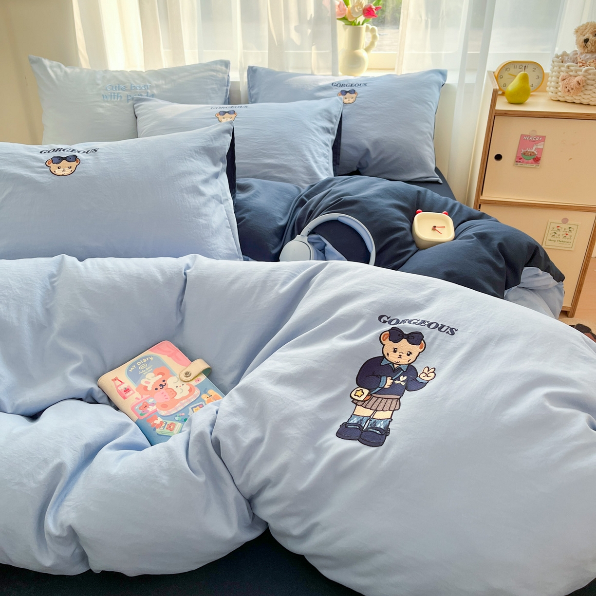 91家纺网 家纺一手货源 找家纺 优承佳生活馆 2026新款软糯云朵棉刺绣三件套四件套单被套小熊系列-系列一 耶比熊