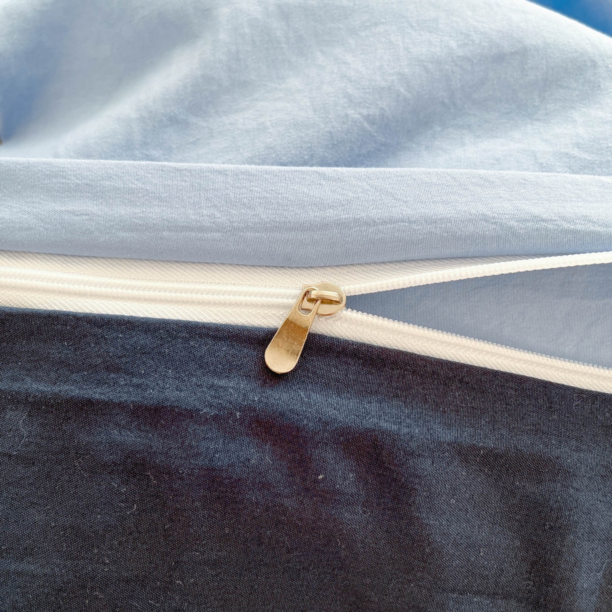 91家纺网 家纺一手货源 找家纺 优承佳生活馆 2026新款软糯云朵棉刺绣三件套四件套单被套小熊系列-系列一 耶比熊