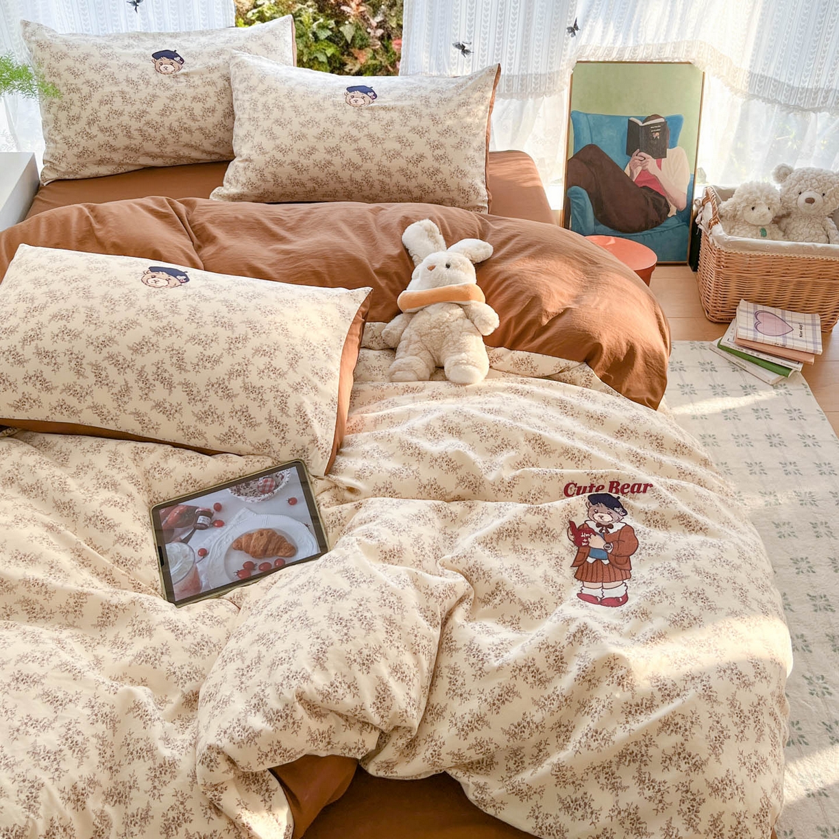 91家纺网 家纺一手货源 找家纺 优承佳生活馆 2026新款软糯云朵棉刺绣三件套四件套单被套小熊系列-系列二 花枝熊