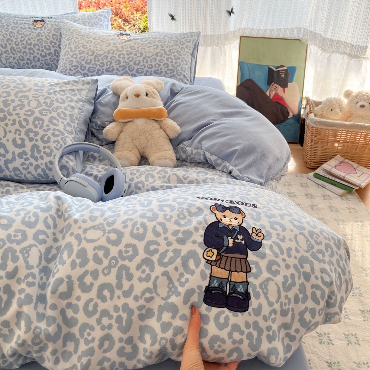 91家纺网 家纺一手货源 找家纺 优承佳生活馆 2026新款软糯云朵棉刺绣三件套四件套单被套小熊系列-系列二 豹纹熊仔