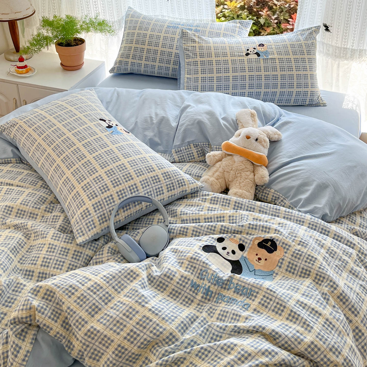 91家纺网 家纺一手货源 找家纺 优承佳生活馆 2026新款软糯云朵棉刺绣三件套四件套单被套小熊系列-系列二 好伙伴