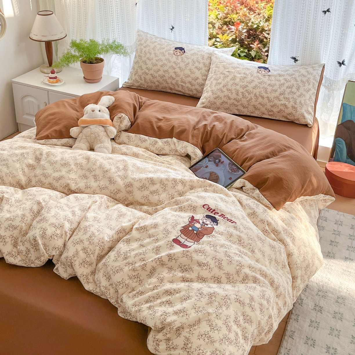 91家纺网 家纺一手货源 找家纺 优承佳生活馆 2026新款软糯云朵棉刺绣三件套四件套单被套小熊系列-系列二 花枝熊