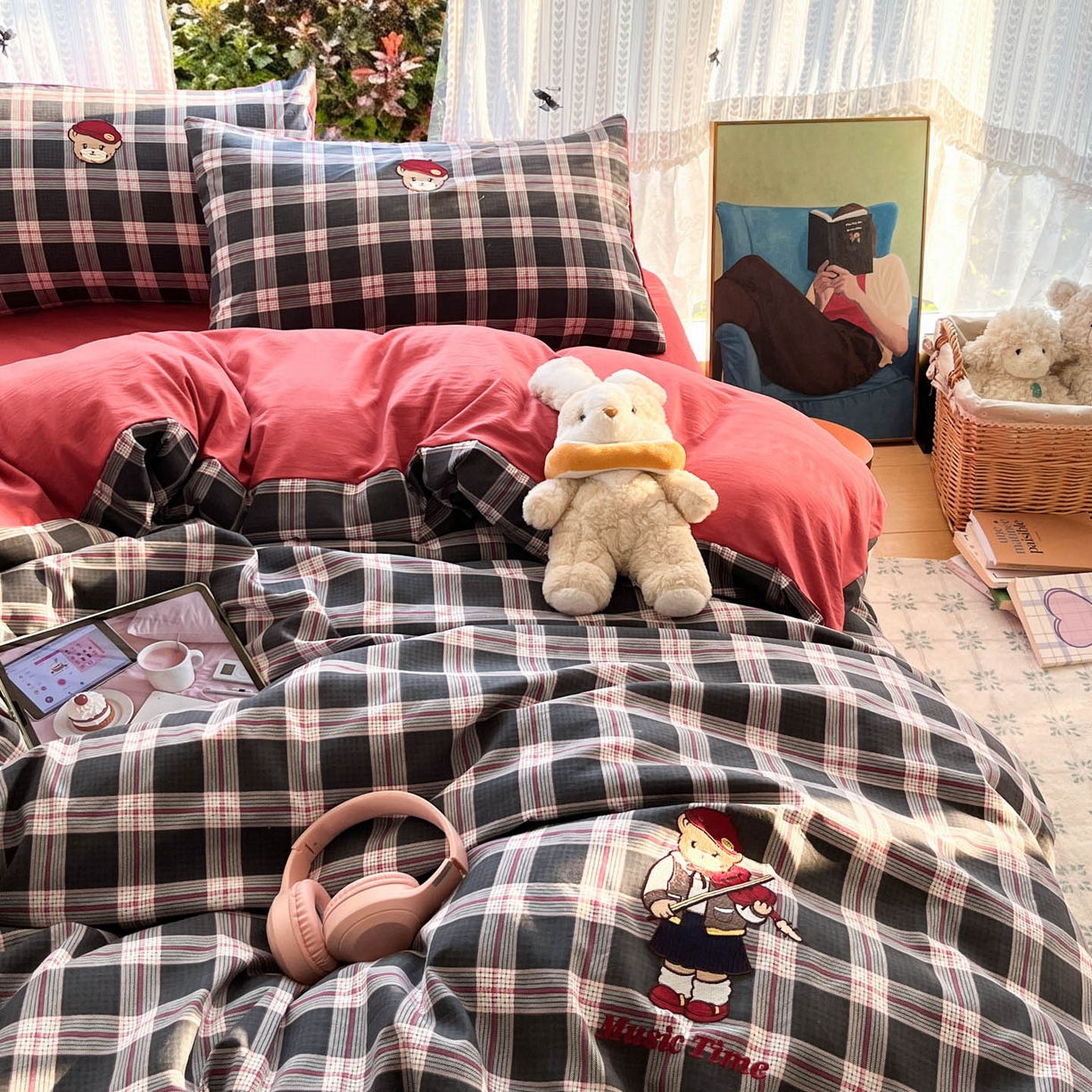 91家纺网 家纺一手货源 找家纺 优承佳生活馆 2026新款软糯云朵棉刺绣三件套四件套单被套小熊系列-系列二 小提琴熊