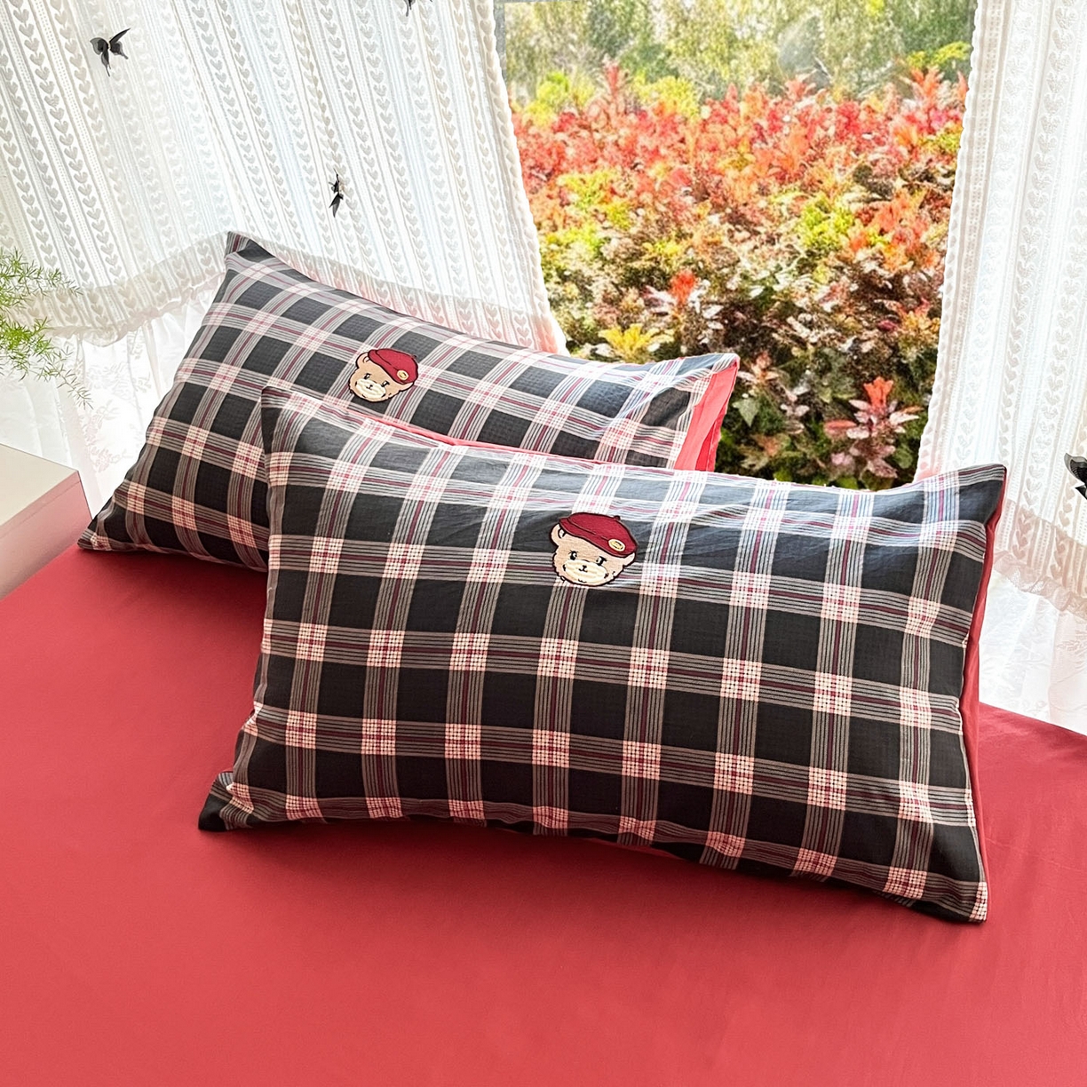 91家纺网 家纺一手货源 找家纺 优承佳生活馆 2026新款软糯云朵棉刺绣三件套四件套单被套小熊系列-系列二 小提琴熊