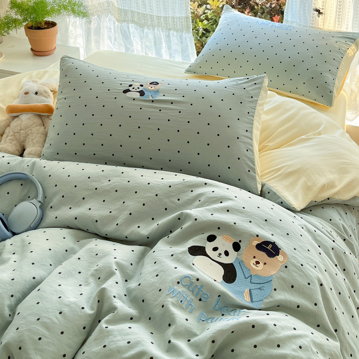 91家纺网 家纺一手货源 找家纺 优承佳生活馆 2026新款软糯云朵棉刺绣三件套四件套单被套小熊系列-系列二 熊猫与熊