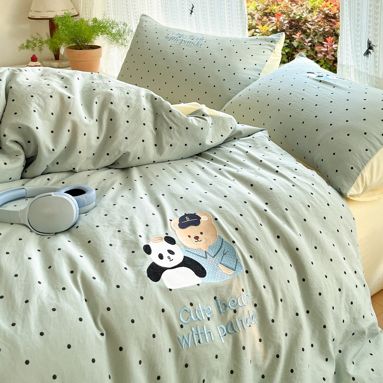 91家纺网 家纺一手货源 找家纺 优承佳生活馆 2026新款软糯云朵棉刺绣三件套四件套单被套小熊系列-系列二 熊猫与熊